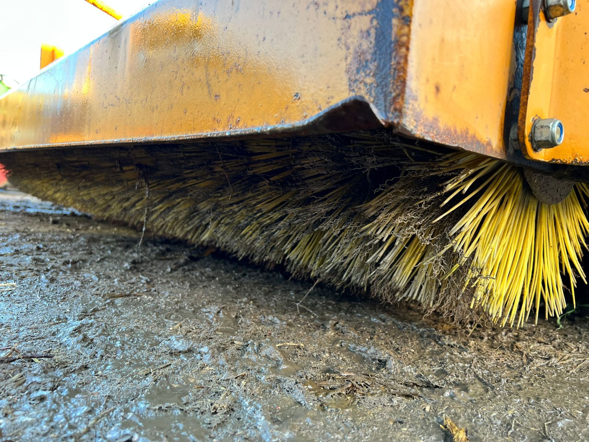SUTON TELESWEEP SWEEPER BUCKET, SUITABLE FOR JCB QUICK HITCH *PLUS VAT* - Image 16 of 16