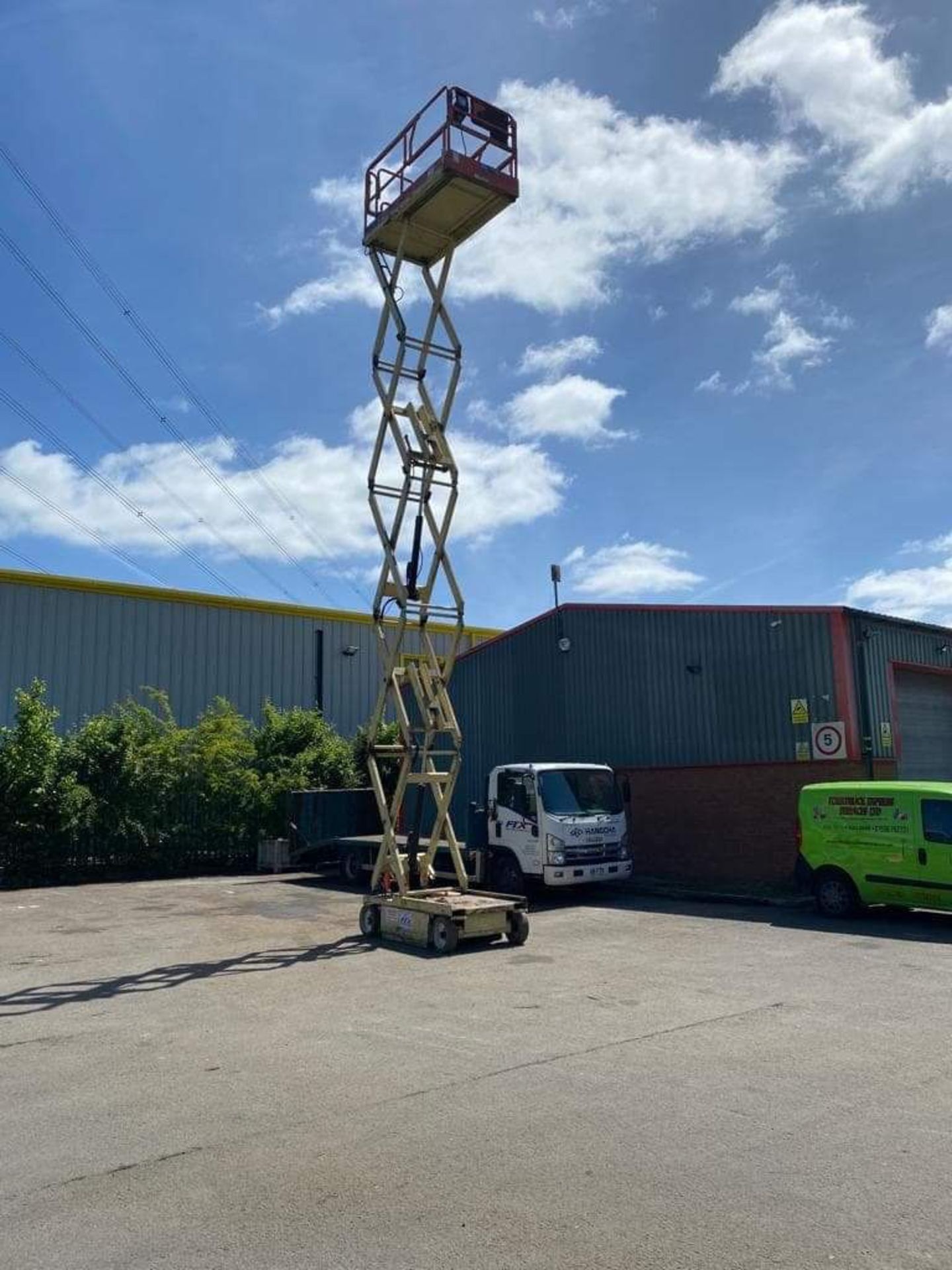 JLG 3246E2 ELECTRIC SCISSOR LIFT *PLUS VAT* - Image 7 of 8