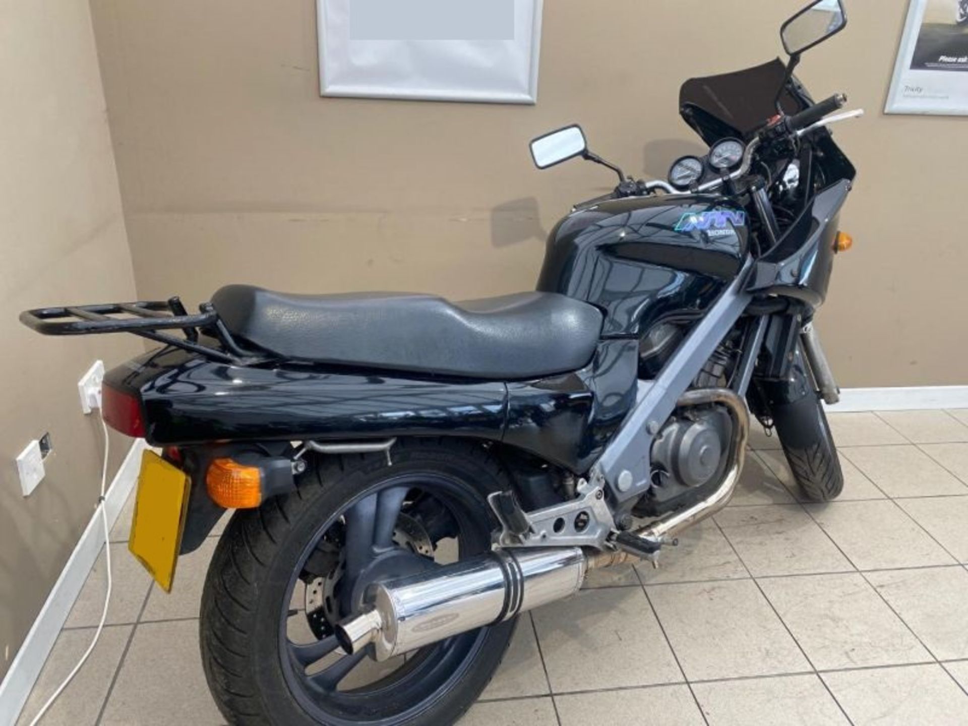 1994 HONDA NTV650 MOTORCYCLE, 12 MONTHS MOT, 34,657 MILES *NO VAT* - Image 4 of 19