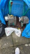 2 X immer hoists for spares OR repairs, plus 2 immer buckets *no vat*