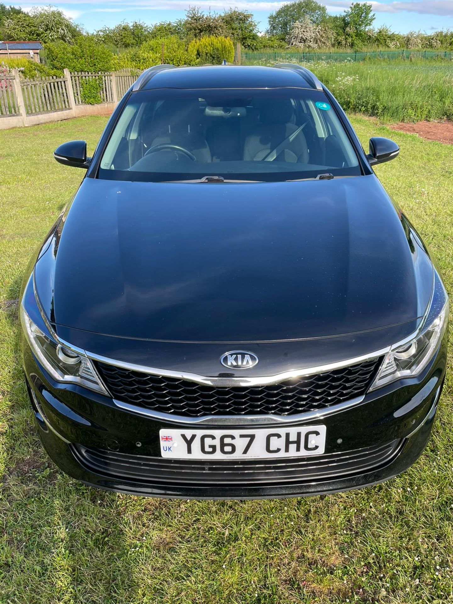 2017 KIA OPTIMA 2 CRDI ISG BLACK, 86,703 miles, 2 keys, Comes with loads of gadgets *NO VAT* - Image 3 of 24