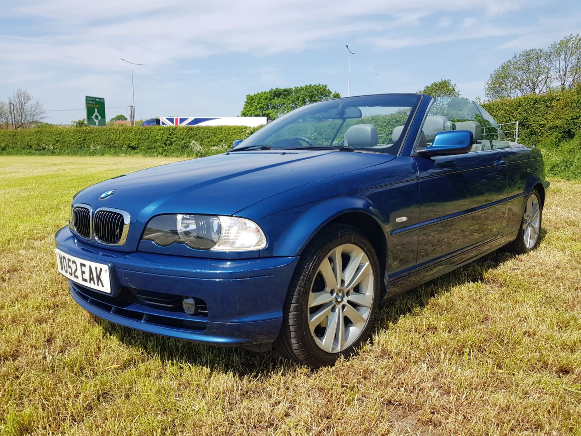 2002/52 BMW 320CI AUTO BLUE CONVERTIBLE, FULL SERVICE HISTORY, 2 KEYS *NO VAT* - Image 4 of 55