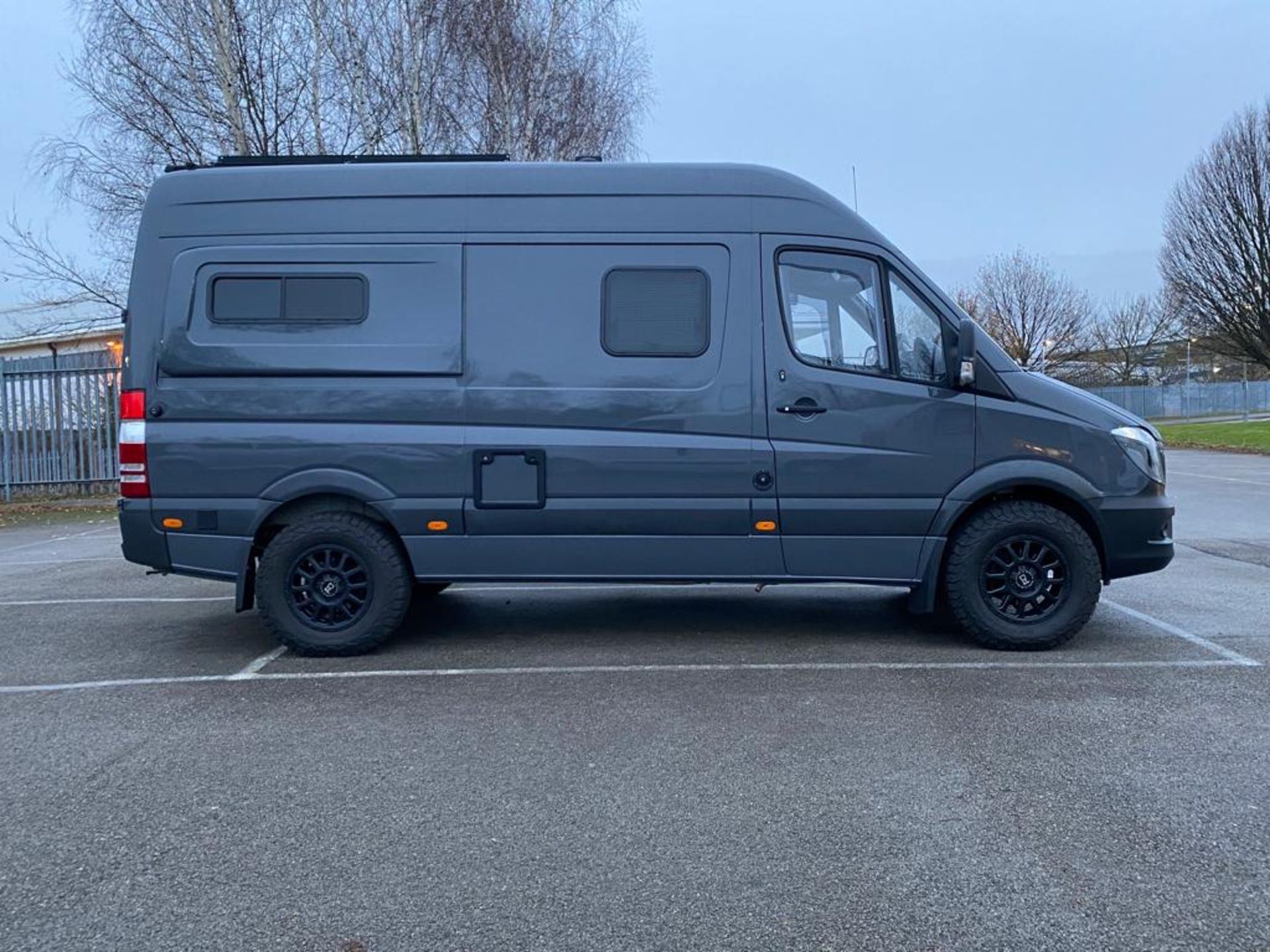 2015 MERCEDES-BENZ SPRINTER 313 CDI 2 BERTH CONVERTED OFF GRID CAMPERVAN *NO VAT* - Image 11 of 40