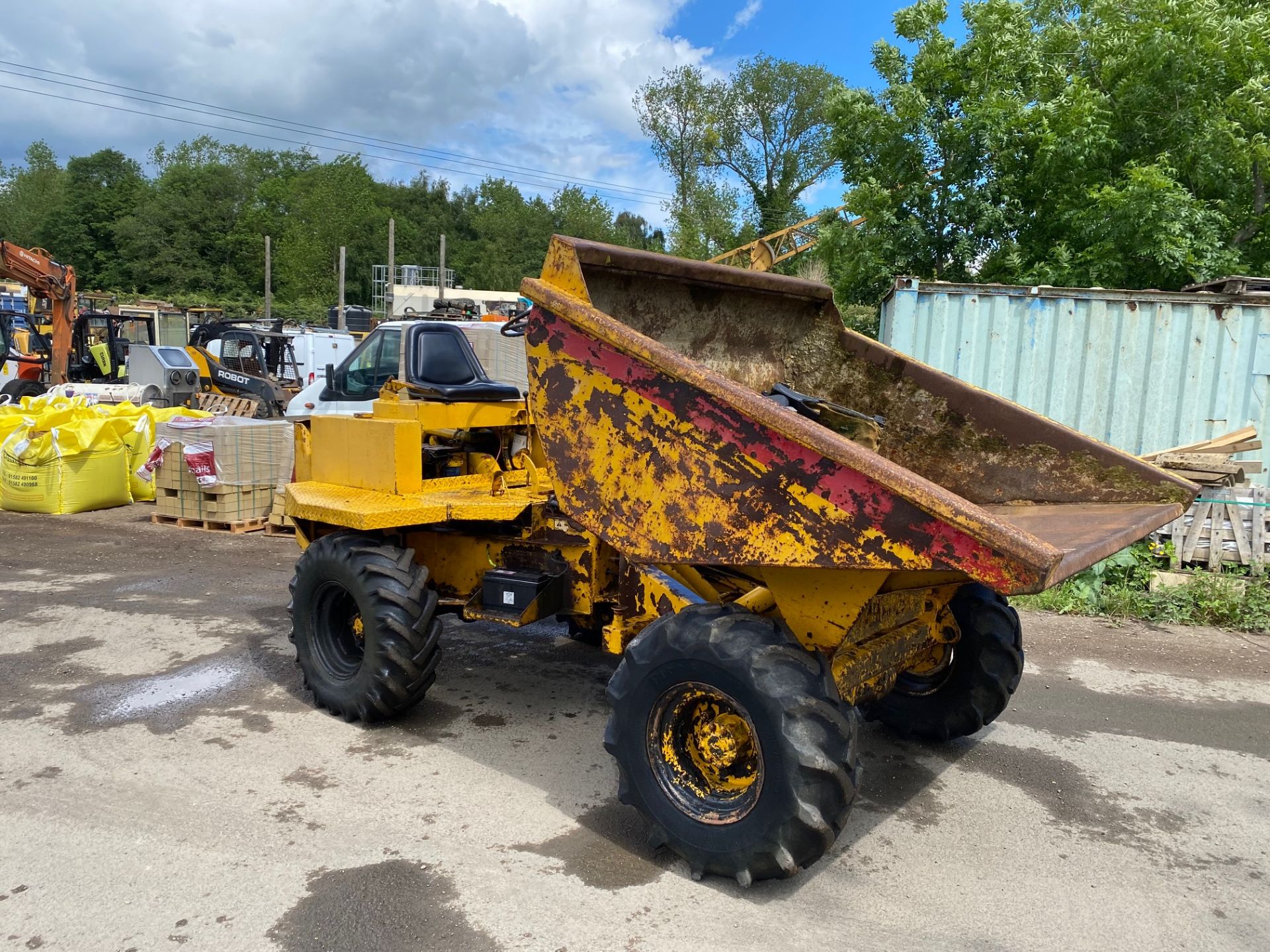 Thwaites 3 ton 4x4 dumper, electric start Lister TS3 engine, new seats, starts and runs *PLUS VAT* - Image 2 of 4