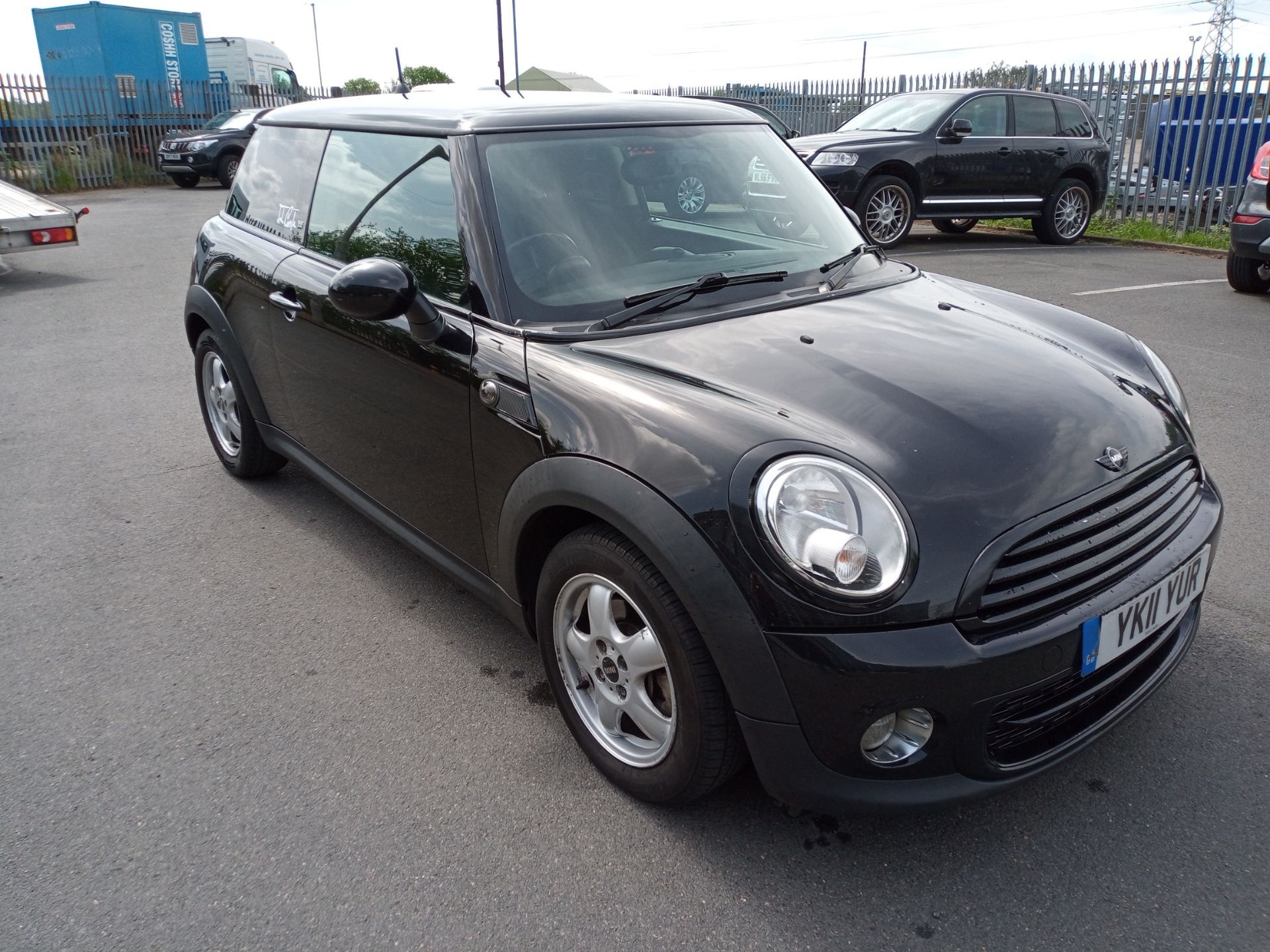 2011 Mini Cooper D DT 113 Diesel Hatchback, 154,997 MILES *NO VAT* - Image 2 of 17