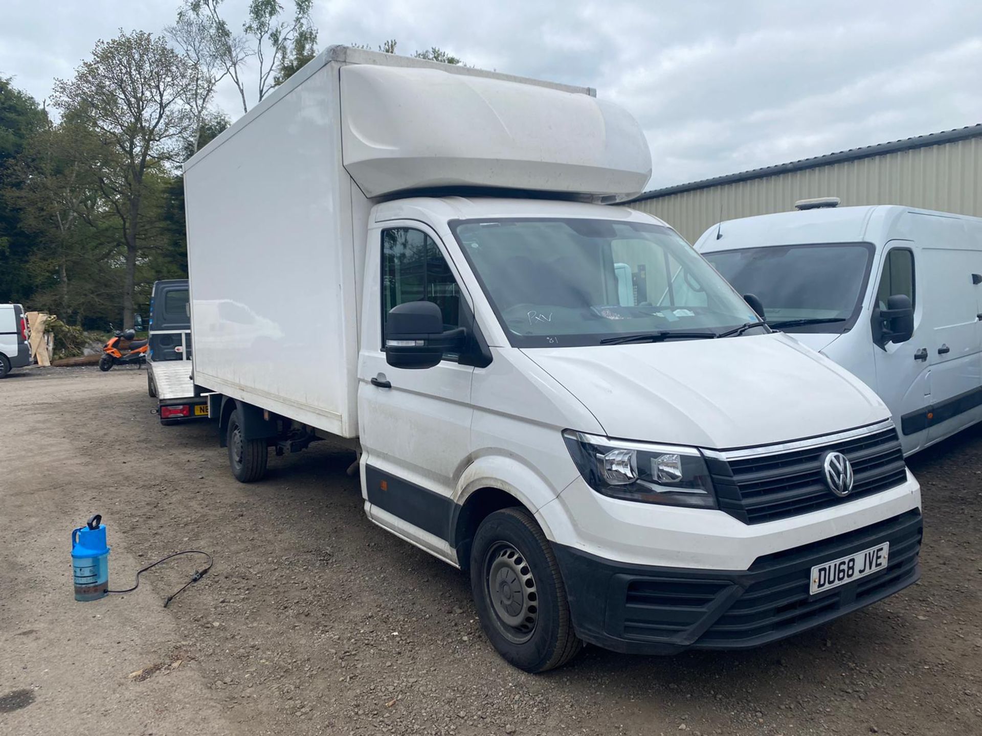 2018/68 VOLKSWAGEN CRAFTER CR35 STARTLINE TDI WHITE LUTON VAN, 116K MILES *PLUS VAT*