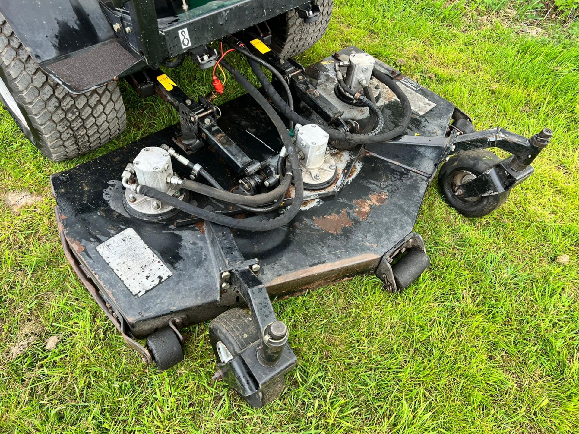 2008 Ransomes HR3300T 4WD Ride On Mower, Runs Drives And Cuts *PLUS VAT* - Image 10 of 12