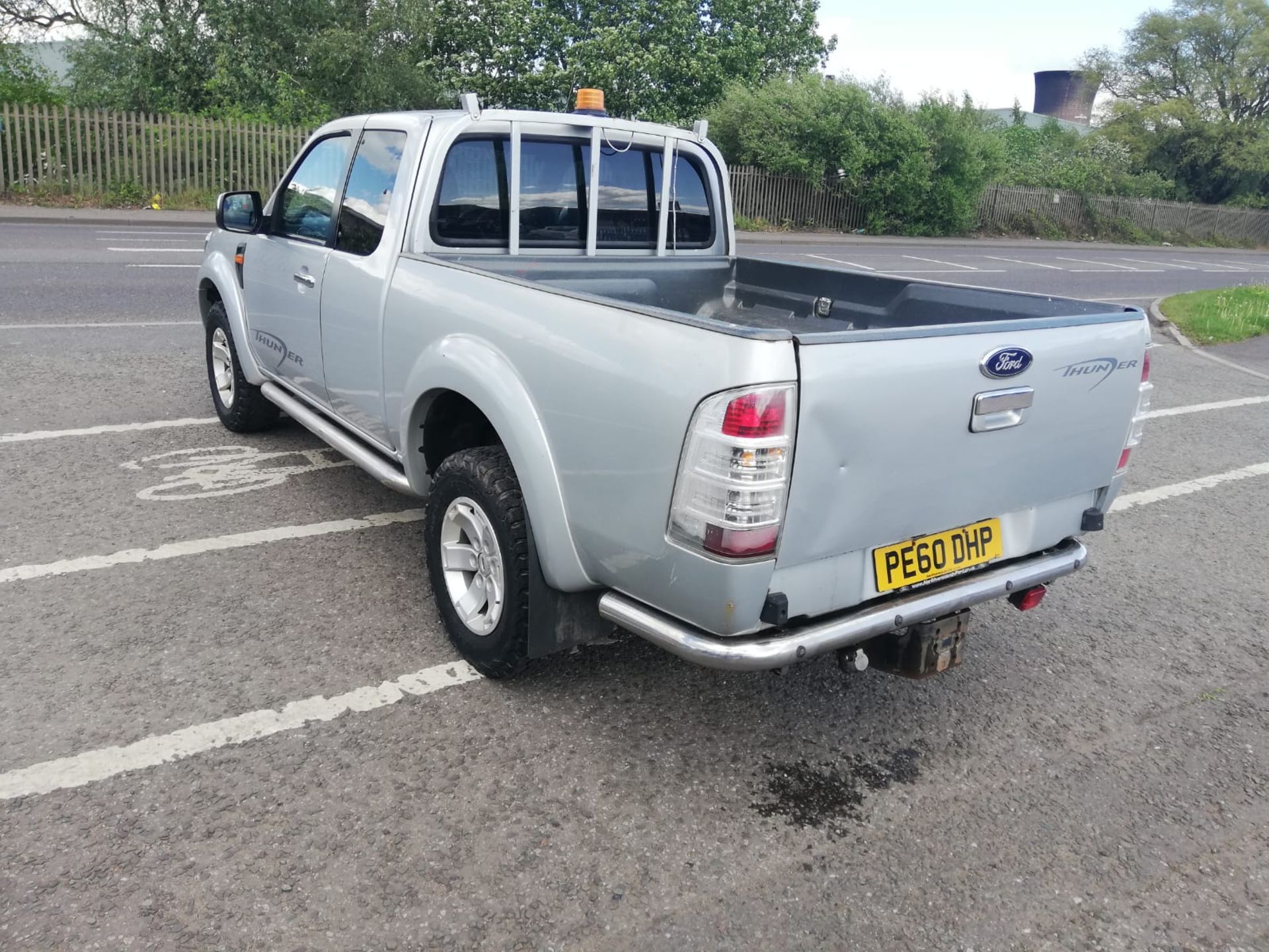 2010 60 FORD RANGER THUNDER 4X4 TDCI SILVER PICK UP, 93k miles, super cab, leather seats *PLUS VAT* - Image 2 of 9