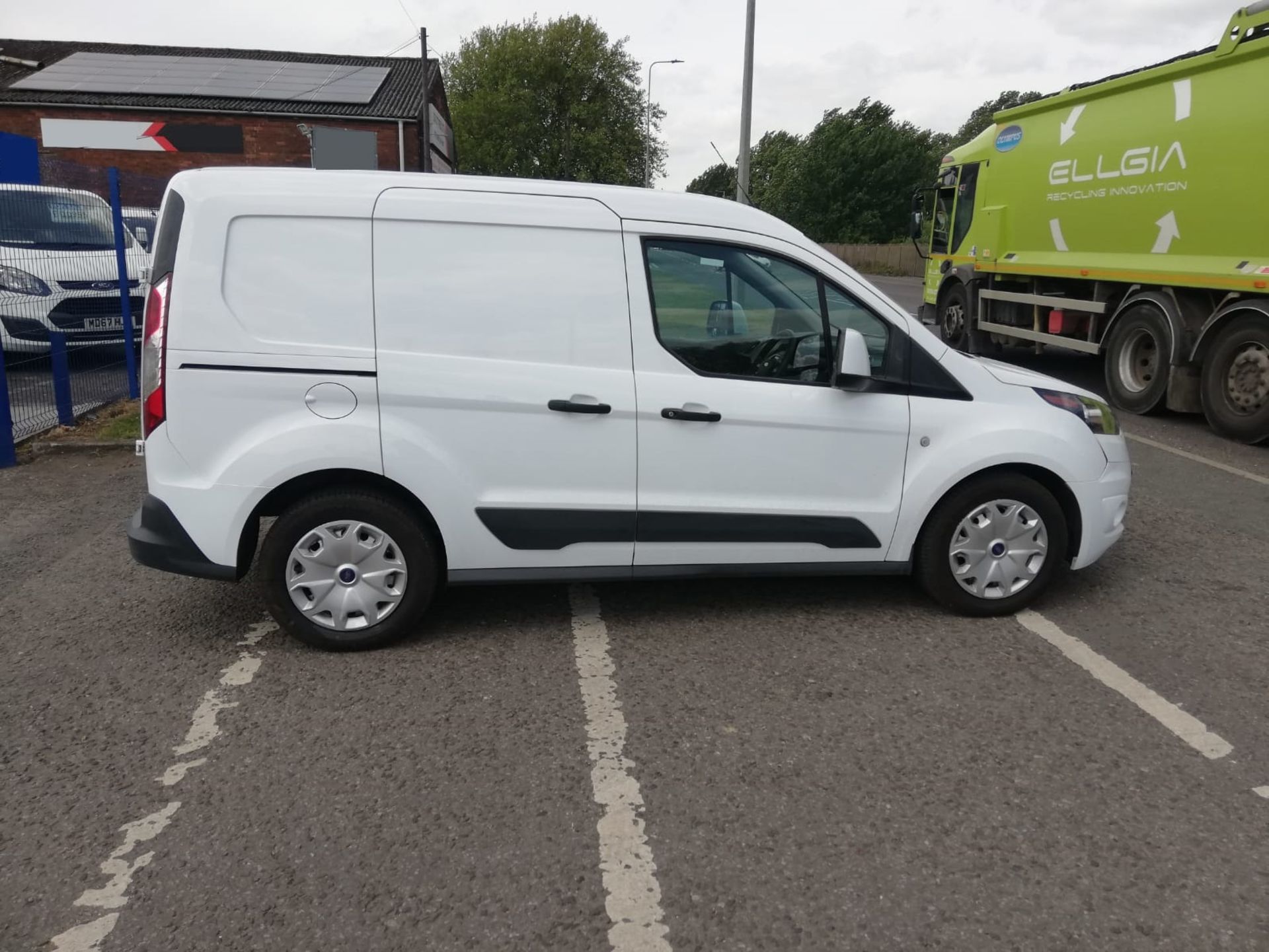 2018/67 FORD TRANSIT CONNECT 220 CREW CAB, 86K MILES WITH PART HISTORY *PLUS VAT* - Image 7 of 10
