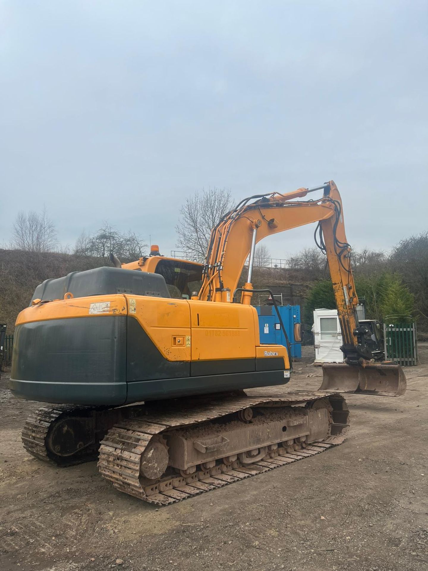 HYUNDAI ROBEX 140LC-9A 14 TON EXCAVATOR, RUNS WORKS AND DIGS, QIUCK HITCH, YEAR 2015 *PLUS VAT* - Image 6 of 12