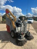 2010 HAKO CITYMASTER ROAD SWEEPER 90, DIRECT FORM LONDON EYE, RUNS WORKS AND SWEEP *PLUS VAT*