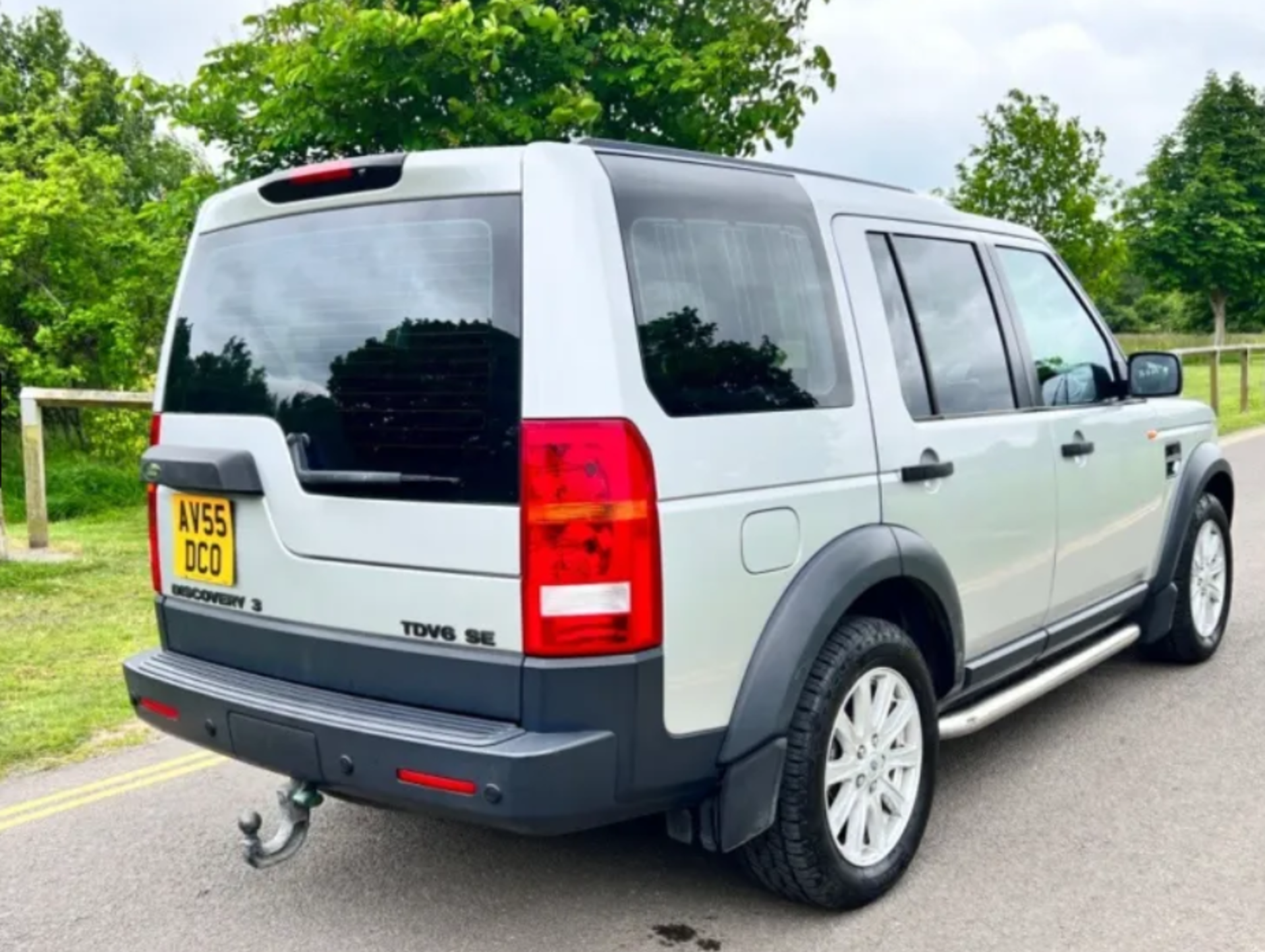 2005/55 LAND ROVER DISCOVERY 3 TDV6 SE AUTO SILVER ESTATE *NO VAT* - Image 5 of 12