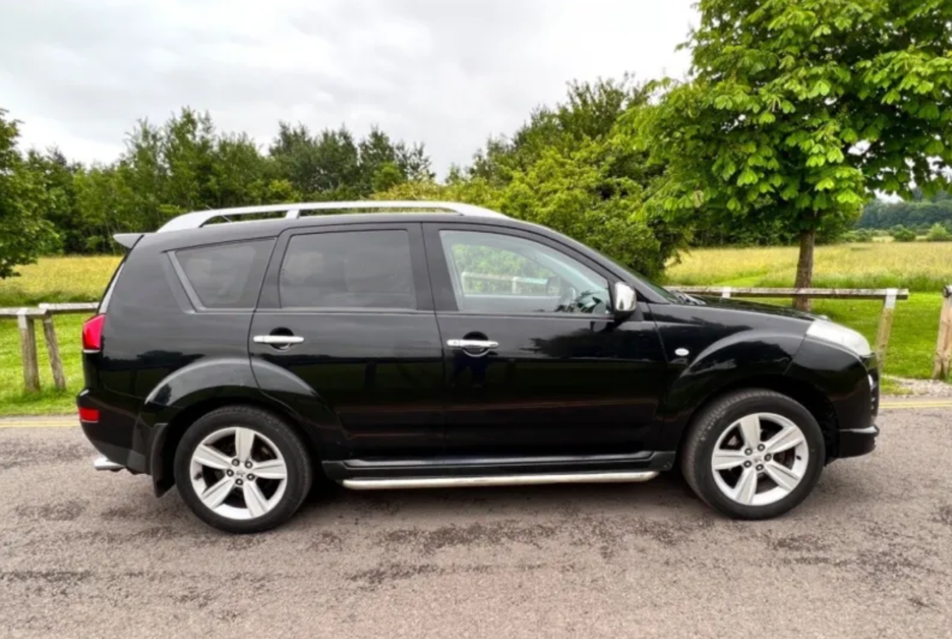 2009 PEUGEOT 4007 SPORT XS HDI BLACK ESTATE *NO VAT* - Image 4 of 11