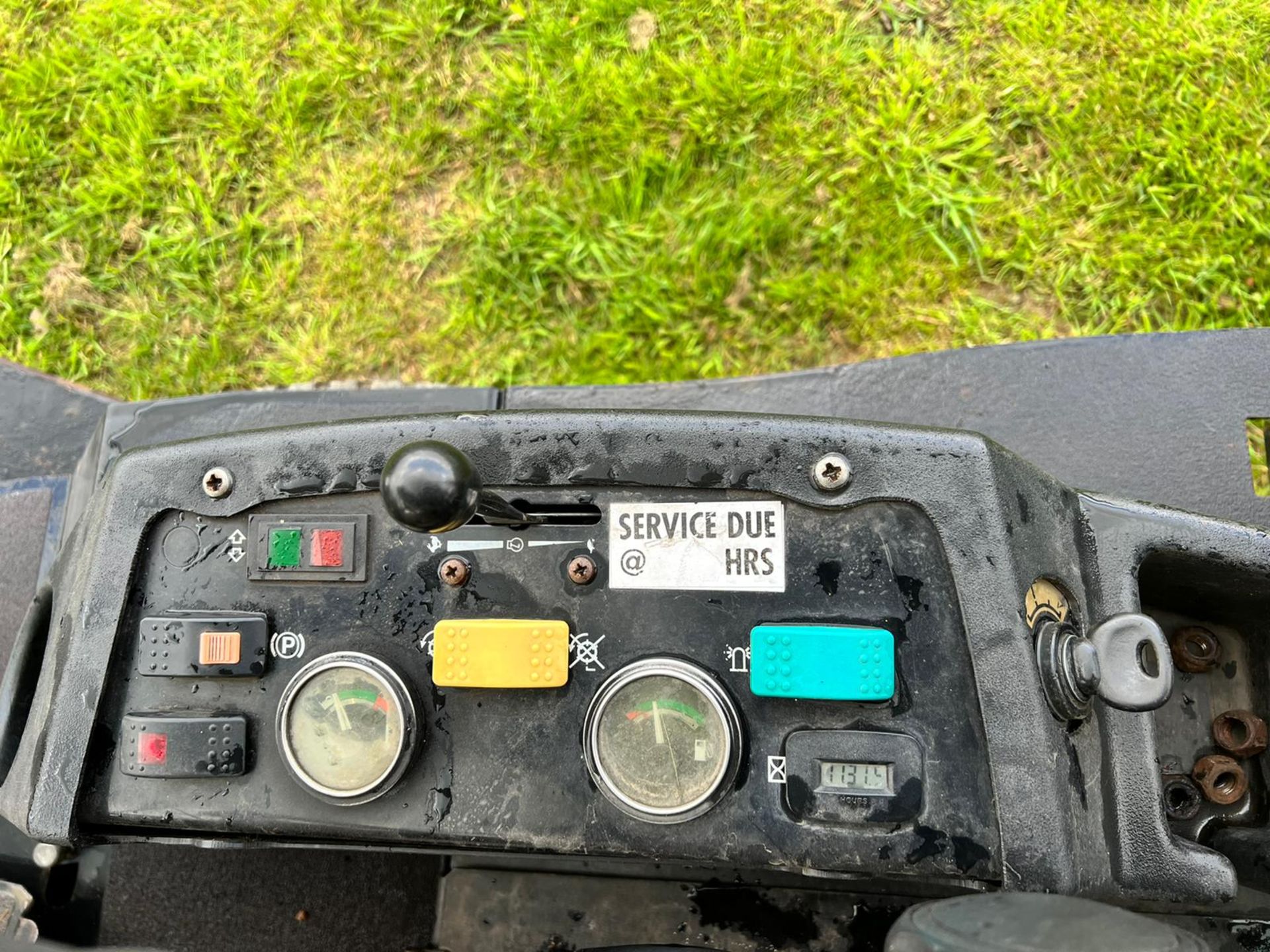 2008 Ransomes HR3300T 4WD Ride On Mower, Runs Drives And Cuts *PLUS VAT* - Image 7 of 12