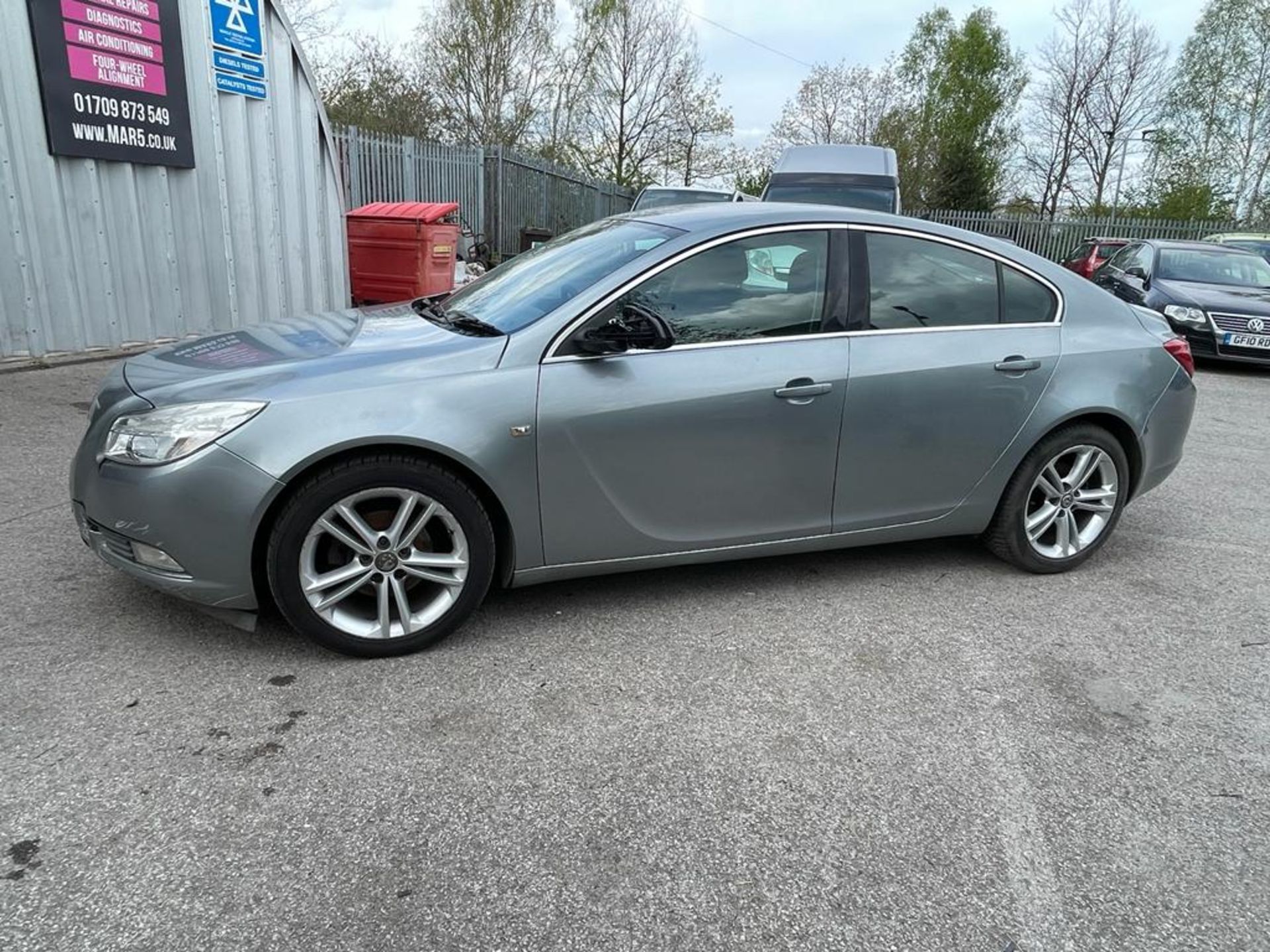 2010 VAUXHALL INSIGNIA SRI 158 CDTI SILVER HATCHBACK, 135k miles *NO VAT* - Image 4 of 12