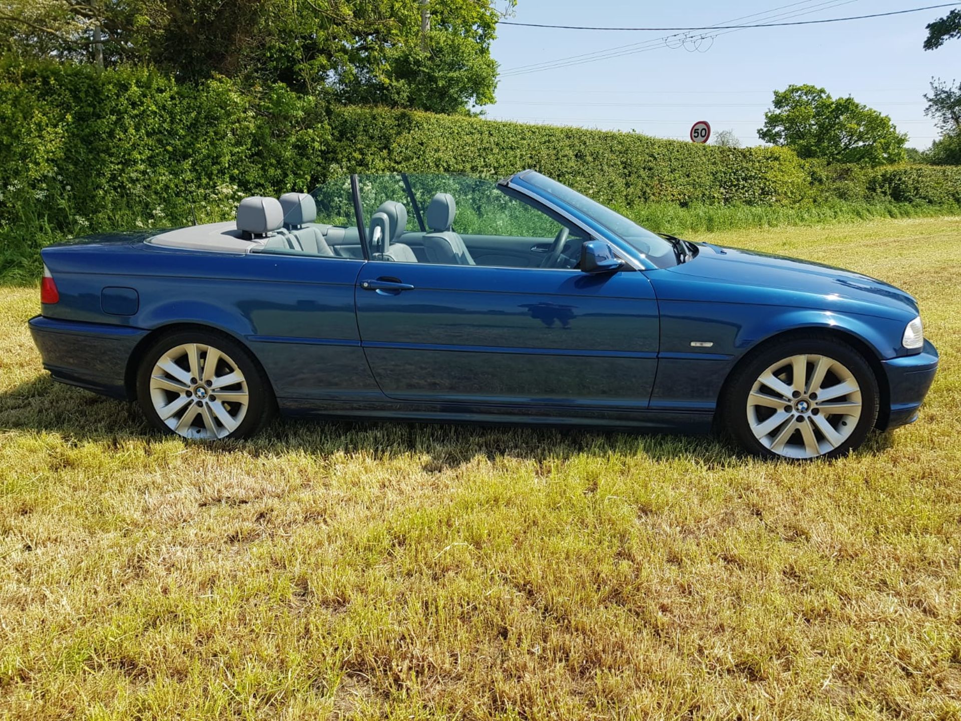 2002/52 BMW 320CI AUTO BLUE CONVERTIBLE, FULL SERVICE HISTORY, 2 KEYS *NO VAT* - Image 11 of 55