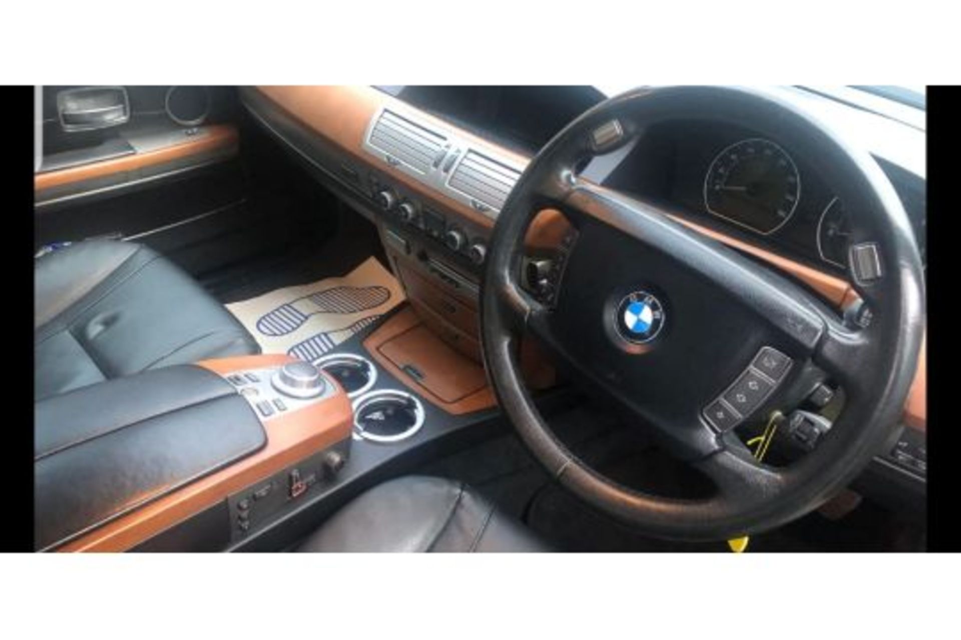 2007 BMW 730D, 136k miles, Just been serviced *NO VAT* - Image 11 of 11