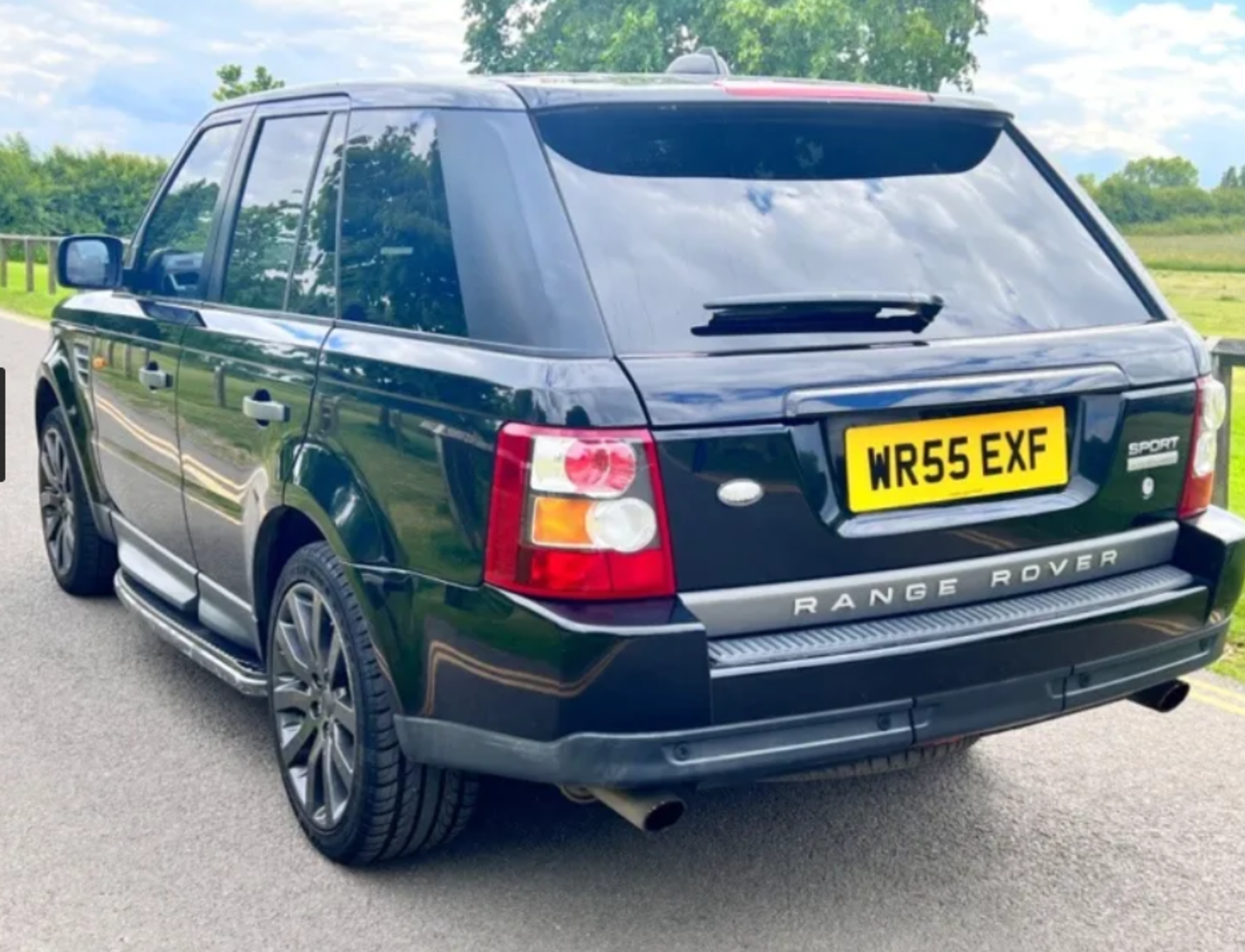 RANGE ROVER SPORT 4.2 SUPERCHARGED V8SC STD A BLACK ESTATE *NO VAT* - Image 5 of 11