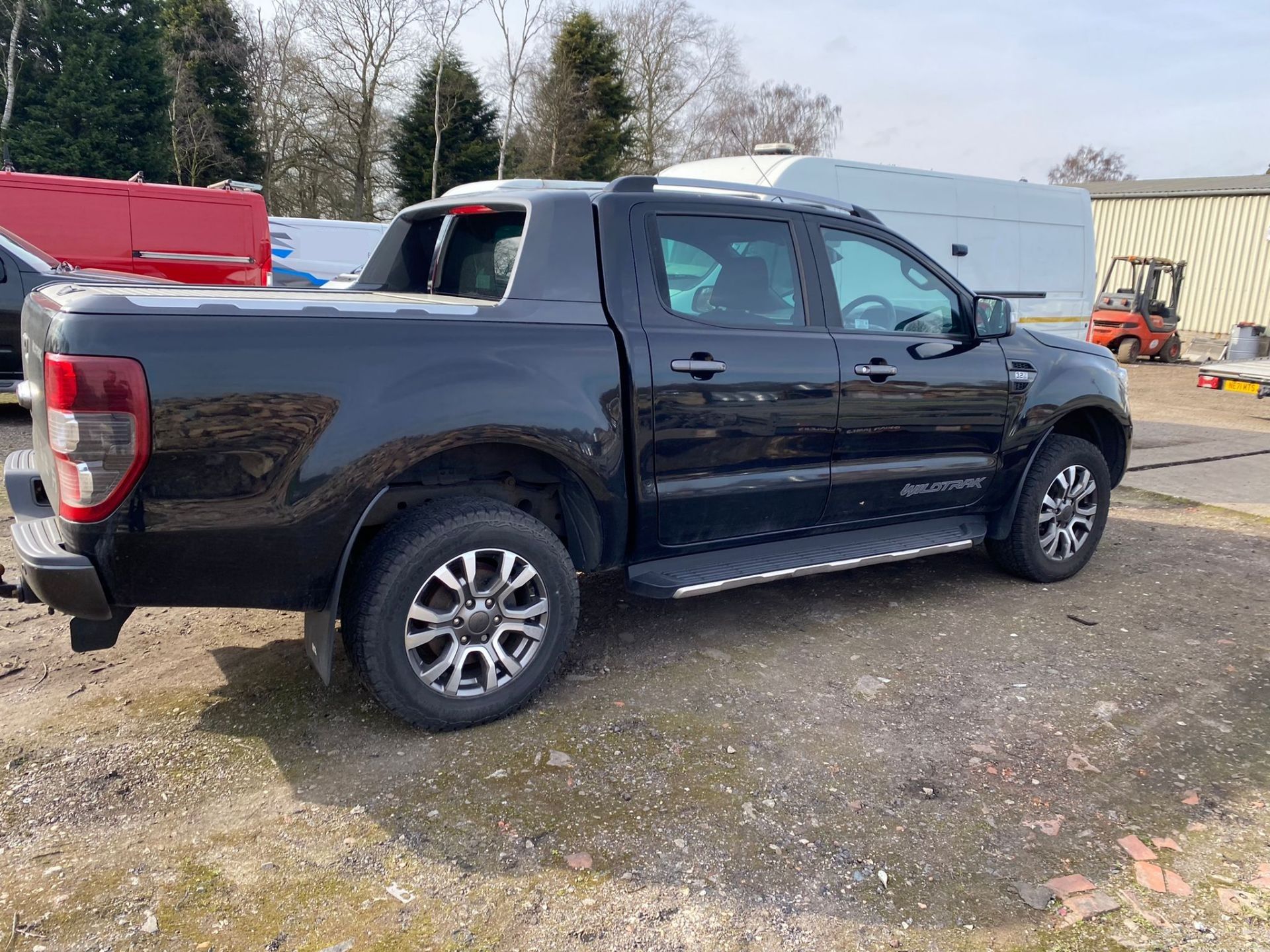 2019 FORD RANGER WILDTRAK 4X4 DCB TDCI AUTO BLACK PICK UP, 65K MILES *PLUS VAT* - Image 5 of 5