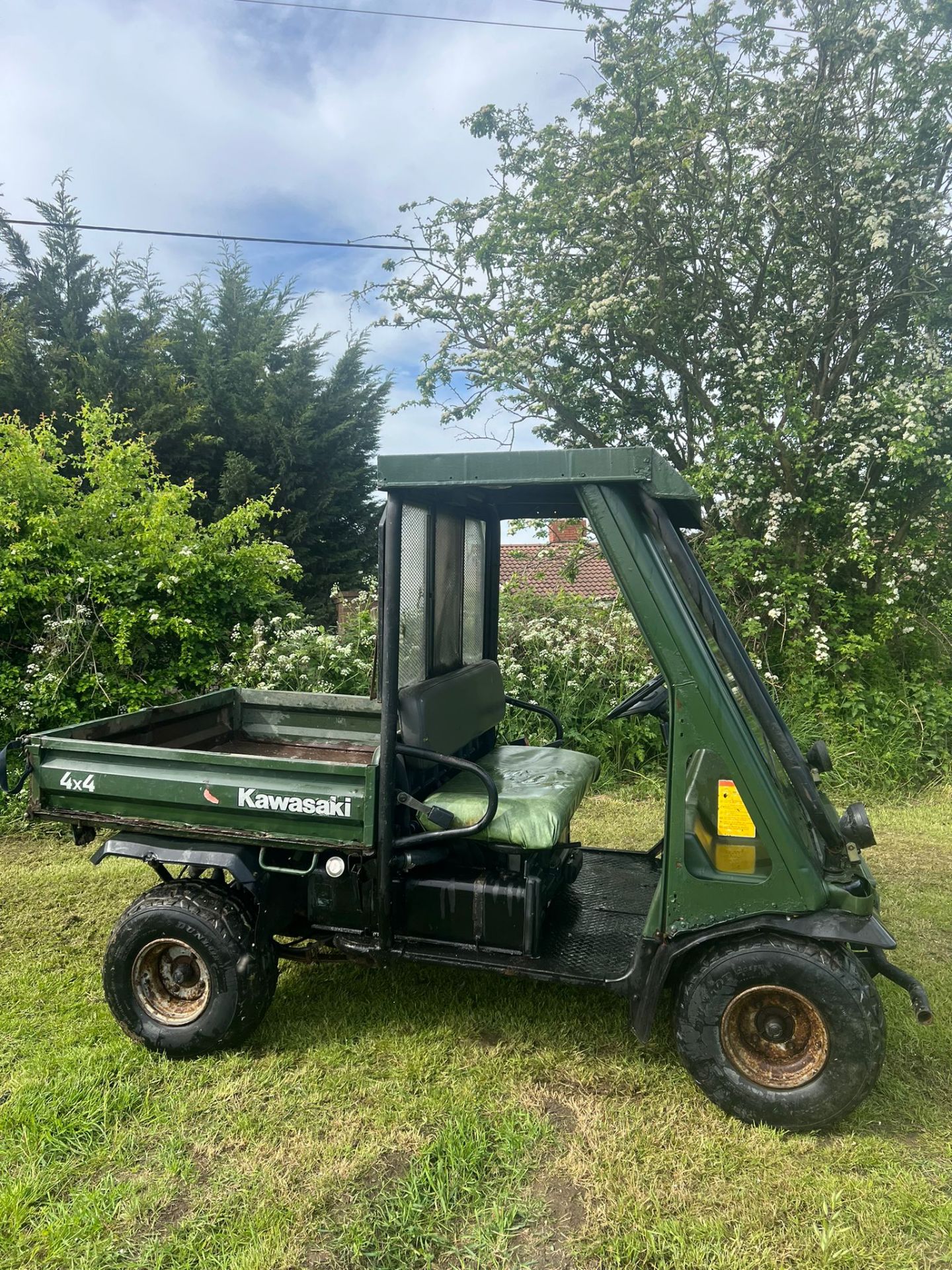 KAWASAKI DIESEL MULE RUNS AND DRIVES, 2 or 4 WHEEL "PLUS VAT" - Image 4 of 9