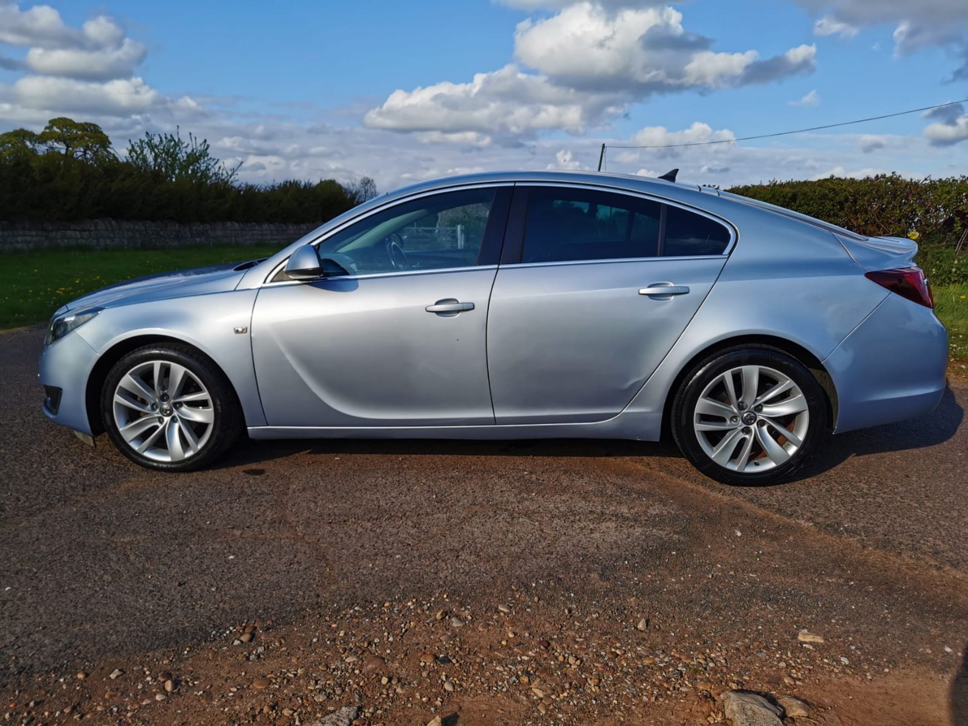 2014 VAUXHALL INSIGNIA ELITE NAV CDTI ECO SILVER HATCHBACK, 97,728 MILES *NO VAT* - Image 4 of 24