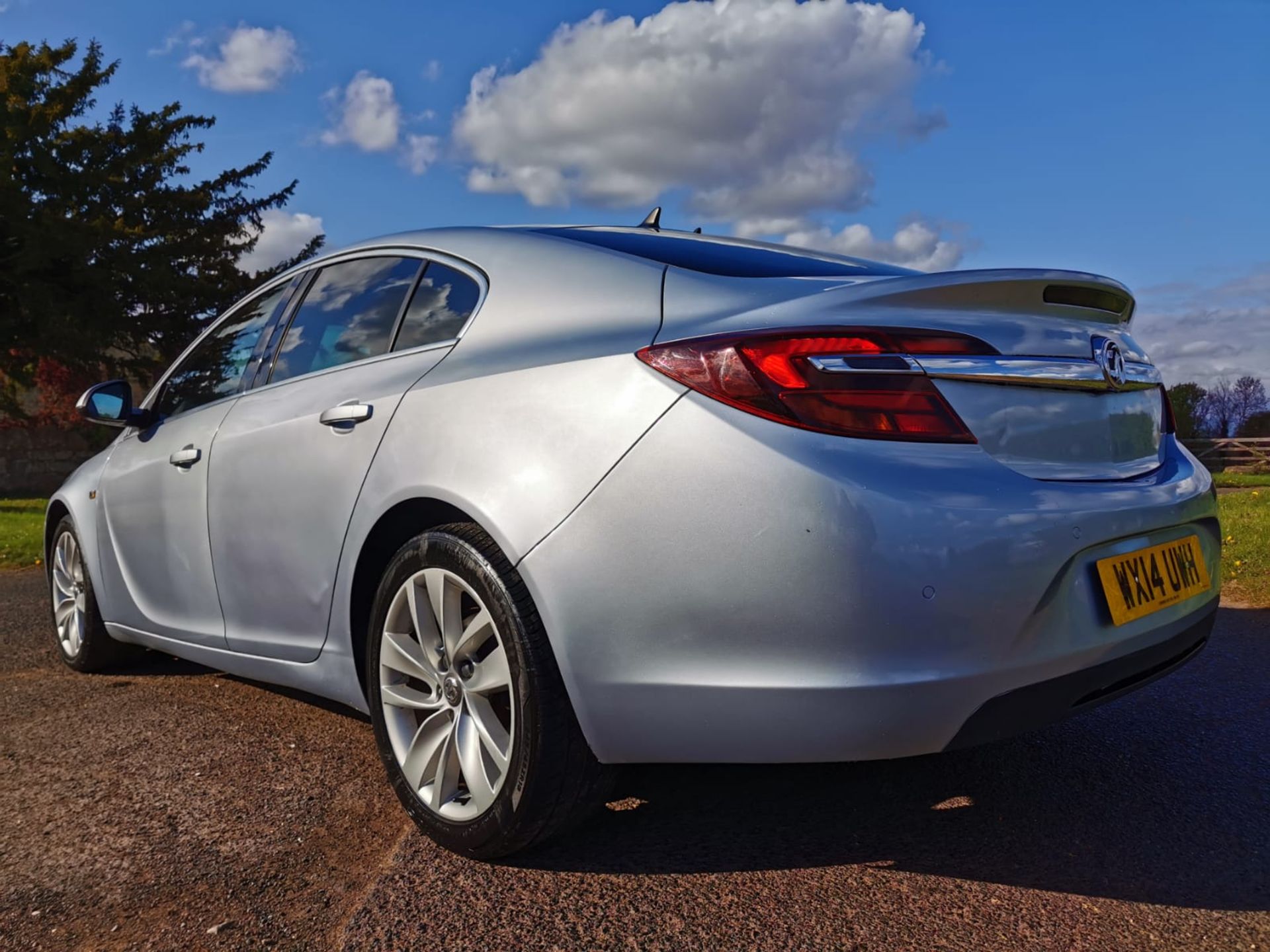 2014 VAUXHALL INSIGNIA ELITE NAV CDTI ECO SILVER HATCHBACK, 97,728 MILES *NO VAT* - Image 5 of 24