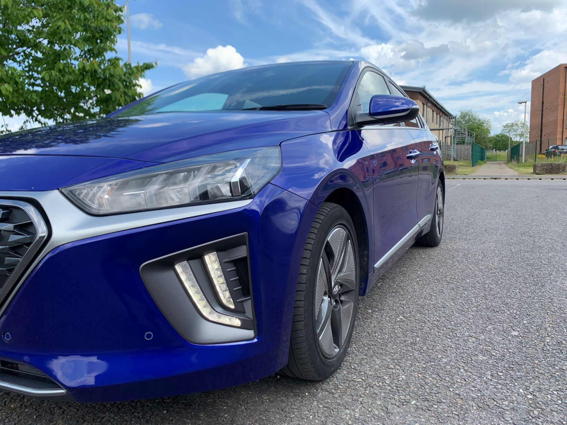 2019/69 HYUNDAI IONIQ PREMIUM SE HEV SEMI AUTO BLUE HATCHBACK, 9535 MILES *NO VAT* - Image 10 of 25