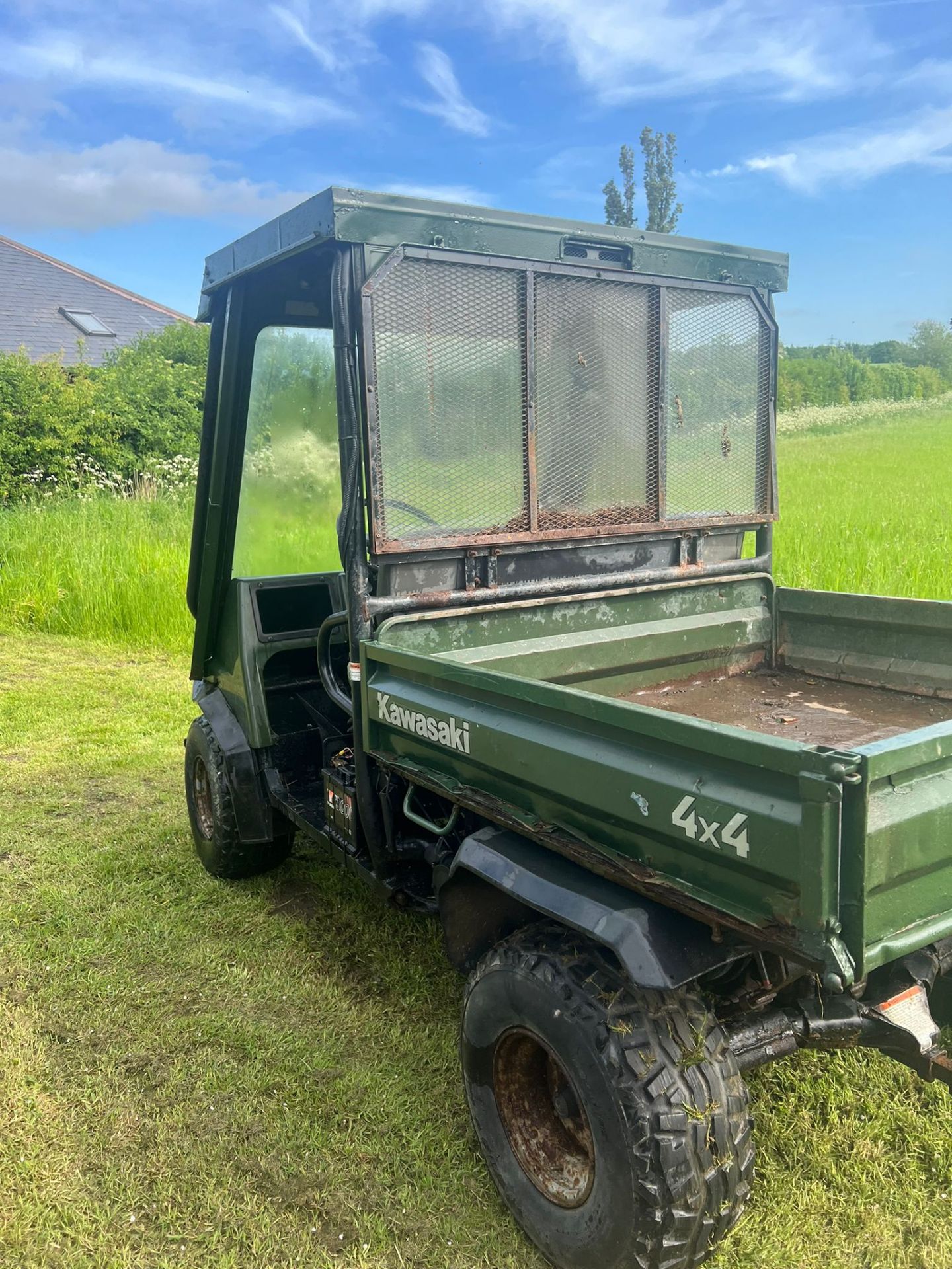 KAWASAKI DIESEL MULE RUNS AND DRIVES, 2 or 4 WHEEL "PLUS VAT" - Image 8 of 9