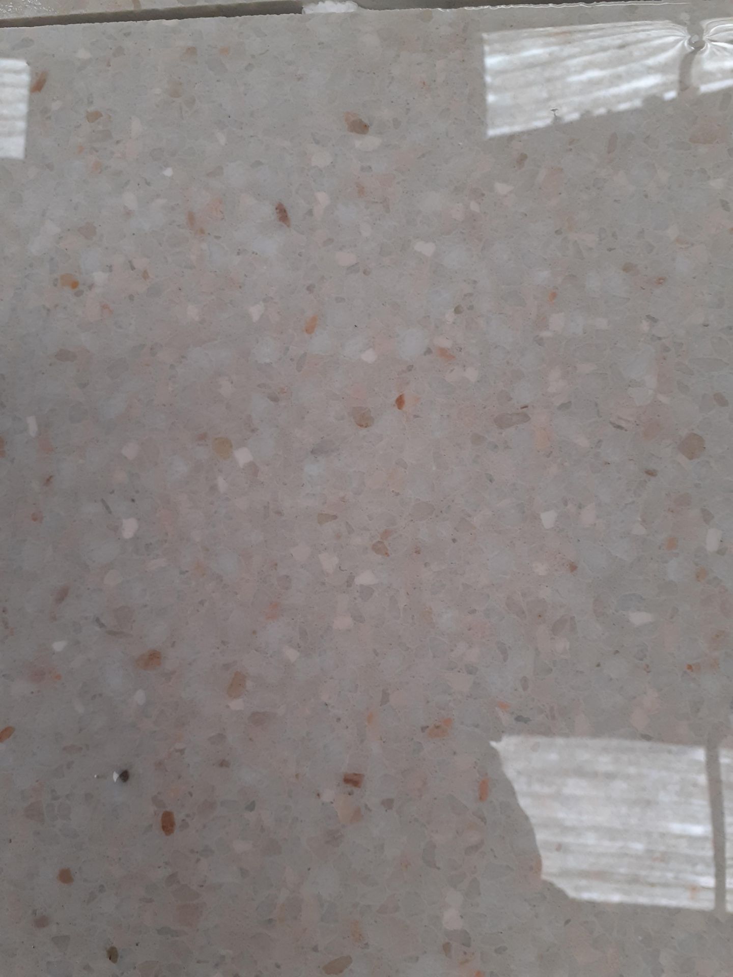 1 PALLET OF BRAND NEW TERRAZZO COMMERCIAL FLOOR TILES (Z30011), COVERS 24 SQUARE YARDS *PLUS VAT*