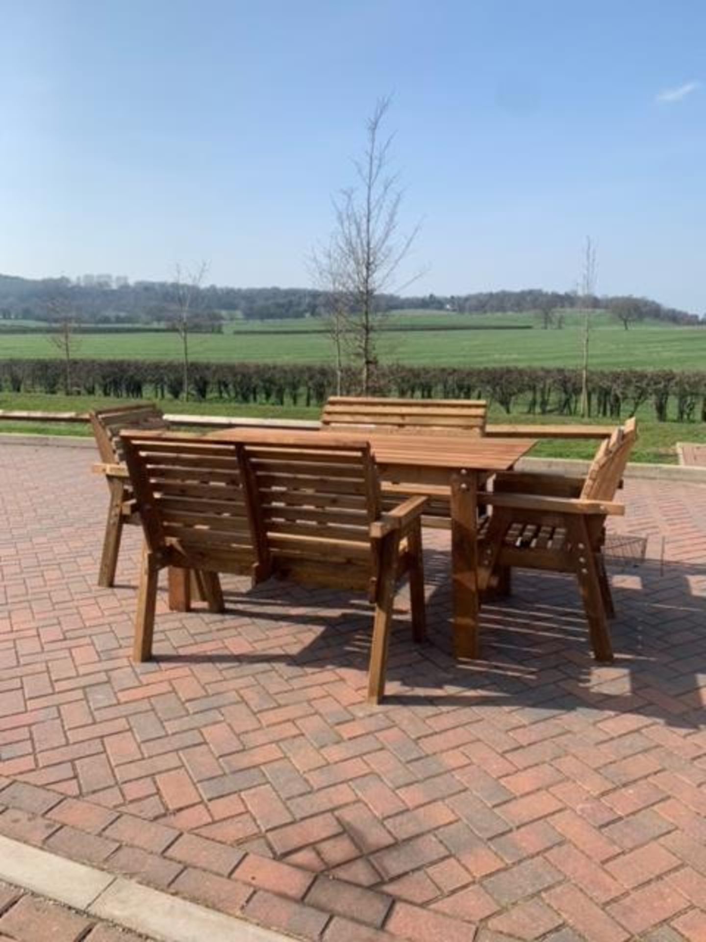BRAND NEW QUALITY 6 seater handcrafted Garden Furniture set,Large table, 2 benches, 2 chairs*NO VAT* - Image 4 of 7