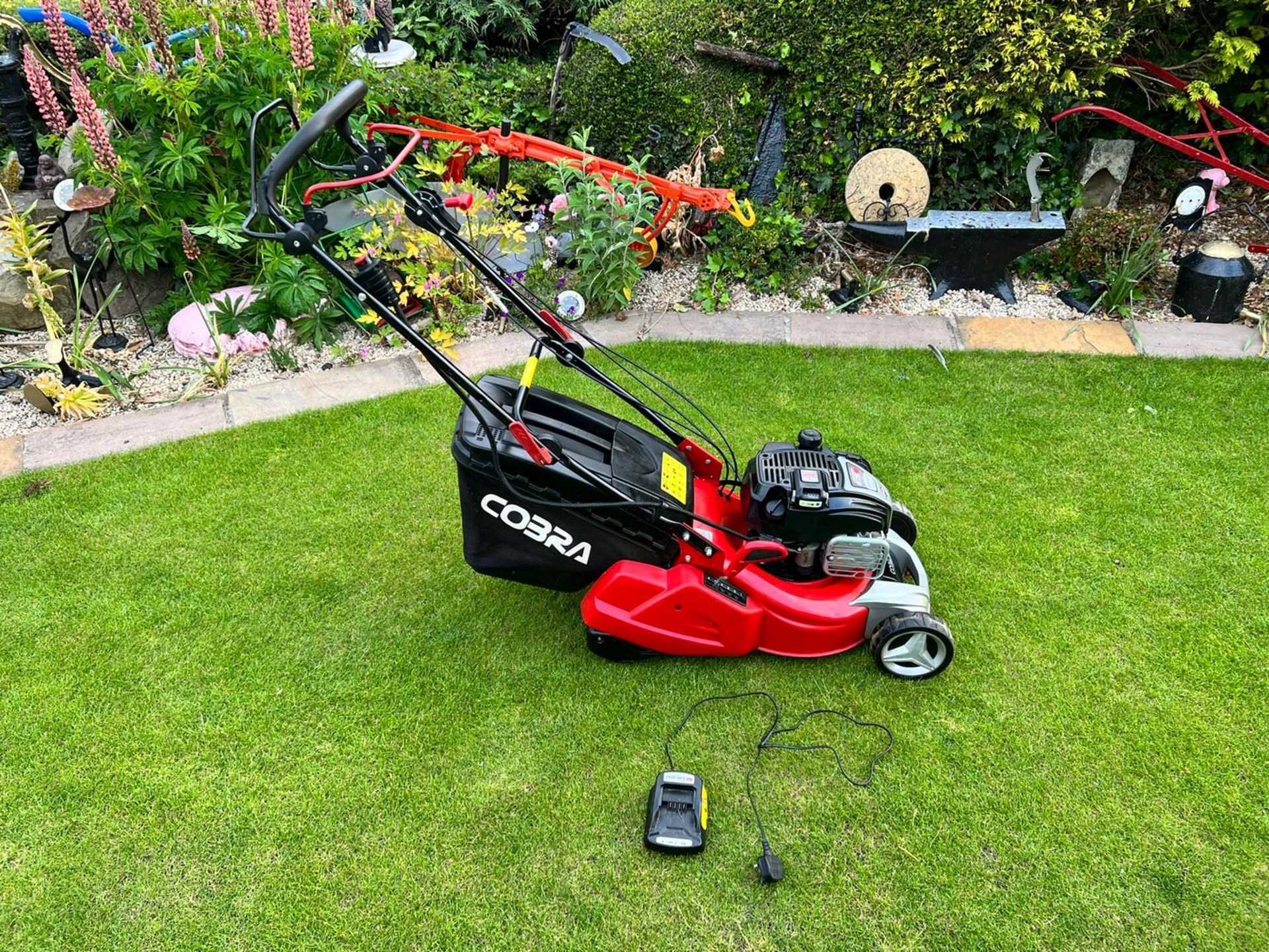 2018 COBRA RM433SPBI SELF PROPELLED LAWN MOWER *NO VAT* - Image 9 of 14