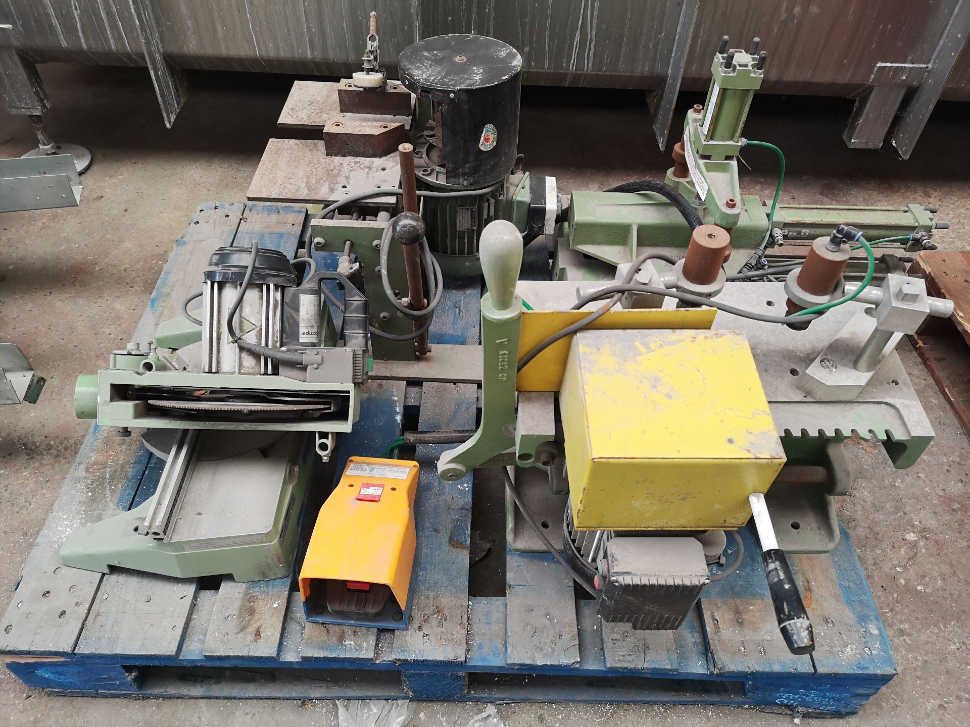 Assorted Aluminium Window Machinery *PLUS VAT* - Image 4 of 4