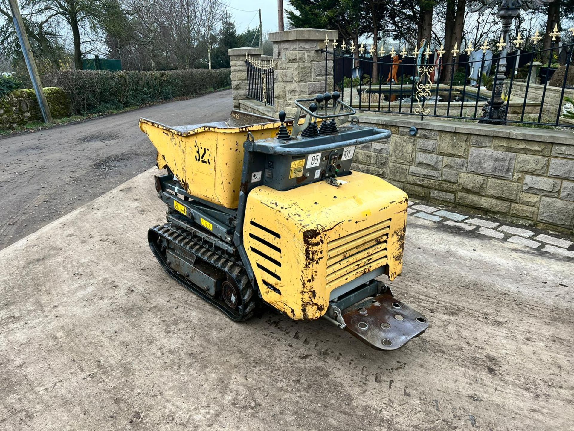 2015 MESSERSI TC95D/CH2N WALK BEHIND OR STAND ON DIESEL TRACKED DUMPER *PLUS VAT* - Image 6 of 19