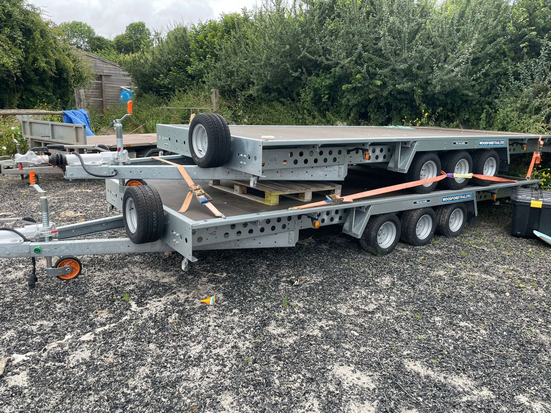 BRAND NEW WOODFORD 3500kg FLAT BED TRAILER, WITH PAPERWORK *NO VAT*