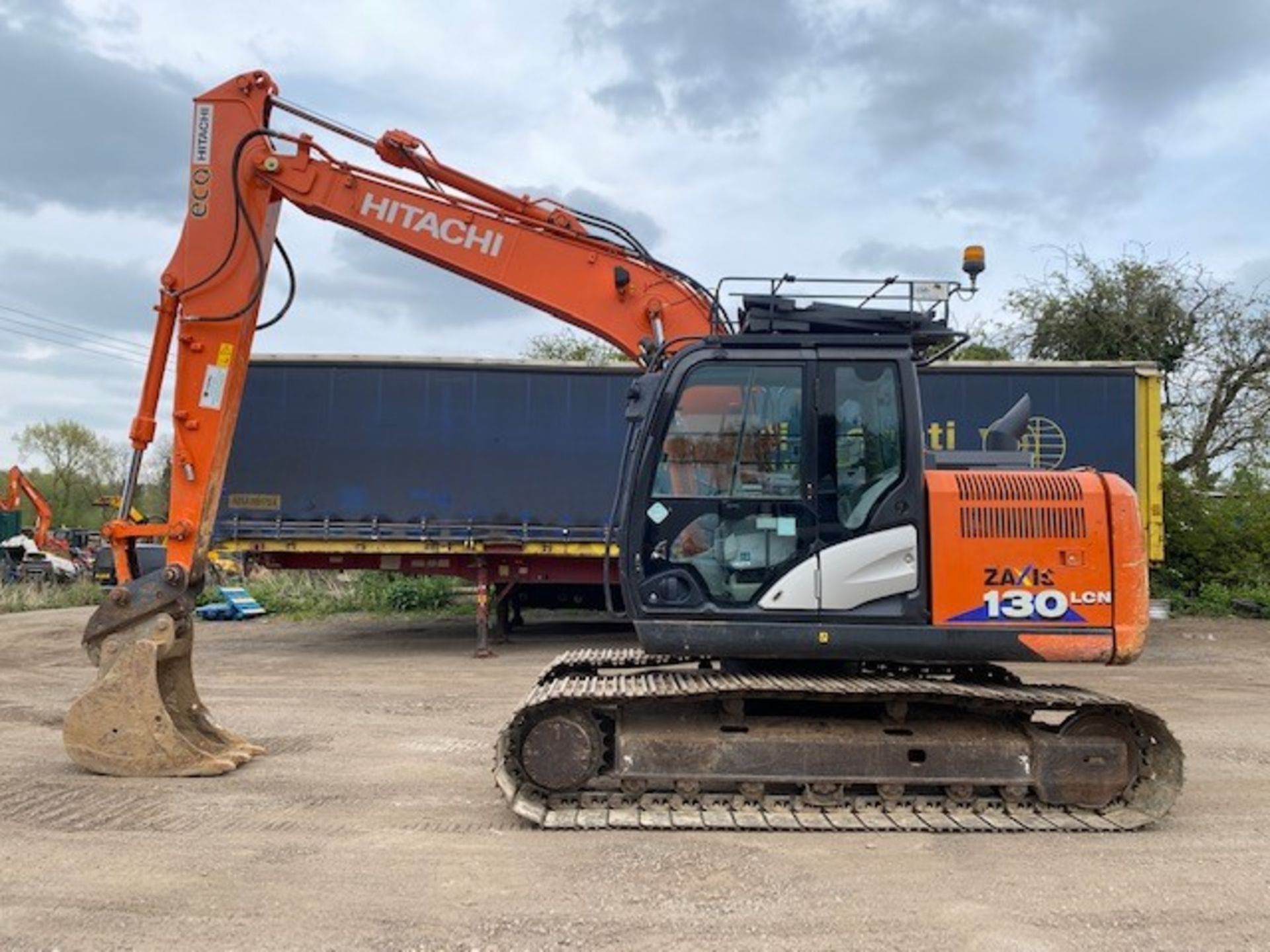 2016 Hitachi ZX130LCN-6 *PLUS VAT* - Image 2 of 13