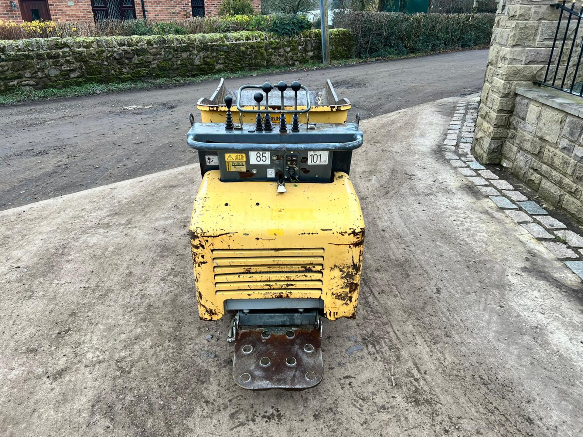 2015 MESSERSI TC95D/CH2N WALK BEHIND OR STAND ON DIESEL TRACKED DUMPER *PLUS VAT* - Image 8 of 19