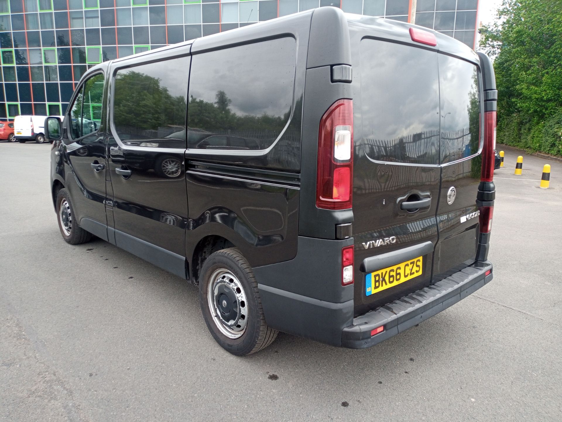 2016/66 VAUXHALL VIVARO 2700 CDTI ECOFLEX S/S BLACK PANEL VAN, LOTS OF HISTORY *PLUS VAT* - Image 5 of 15