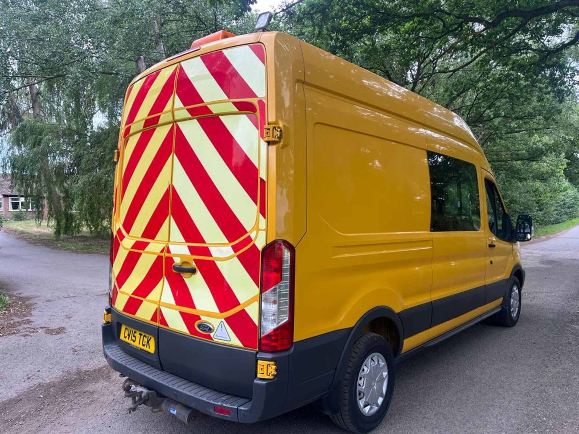 2015 FORD TRANSIT 350 YELLOW PANEL VAN *PLUS VAT* - Image 5 of 12