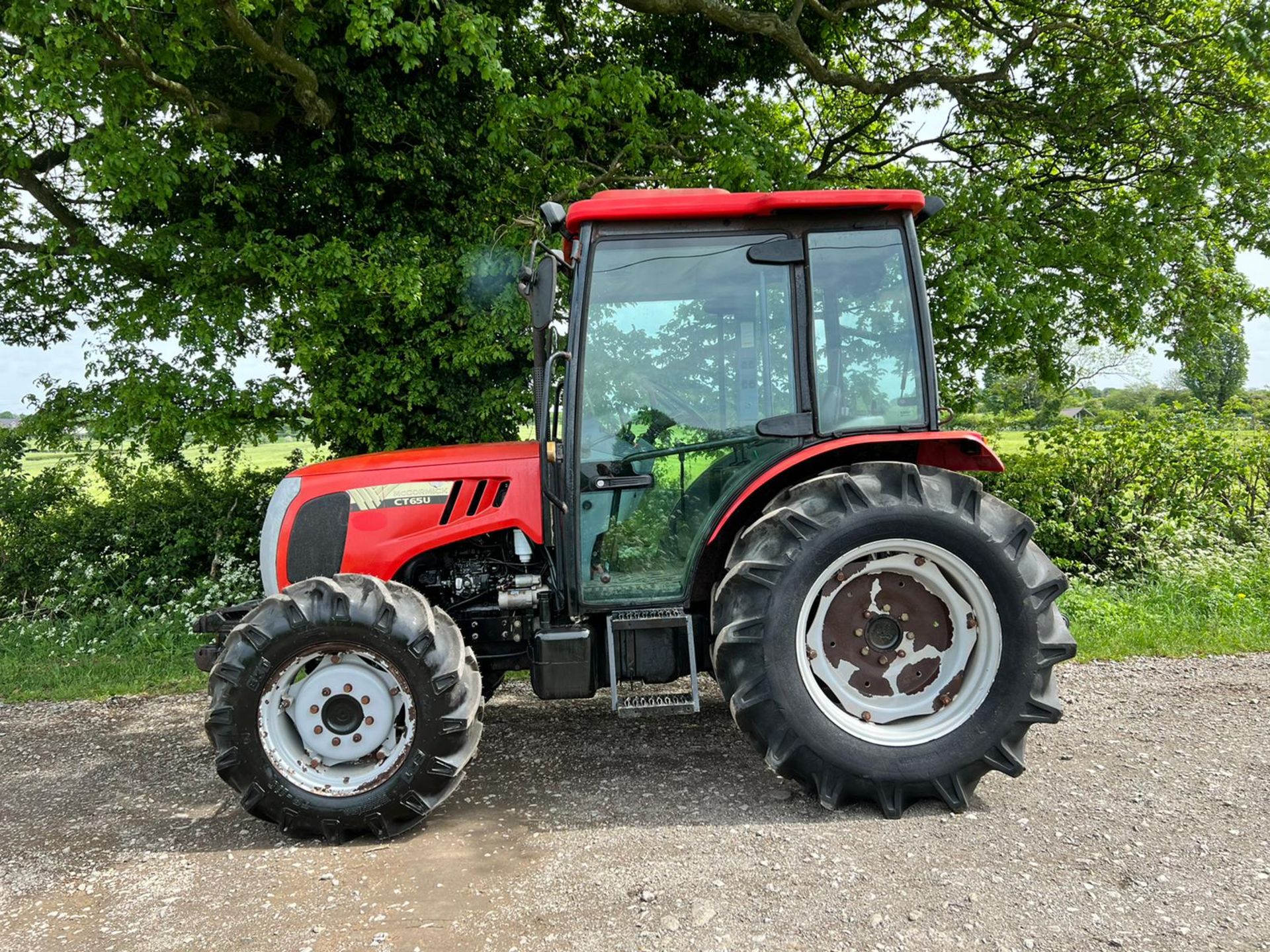 McCormick CT65U 65HP 4WD Tractor - 58 Plate, Nice Cab - Ripped Seat, Great Set Of Tyres "PLUS VAT " - Image 7 of 24