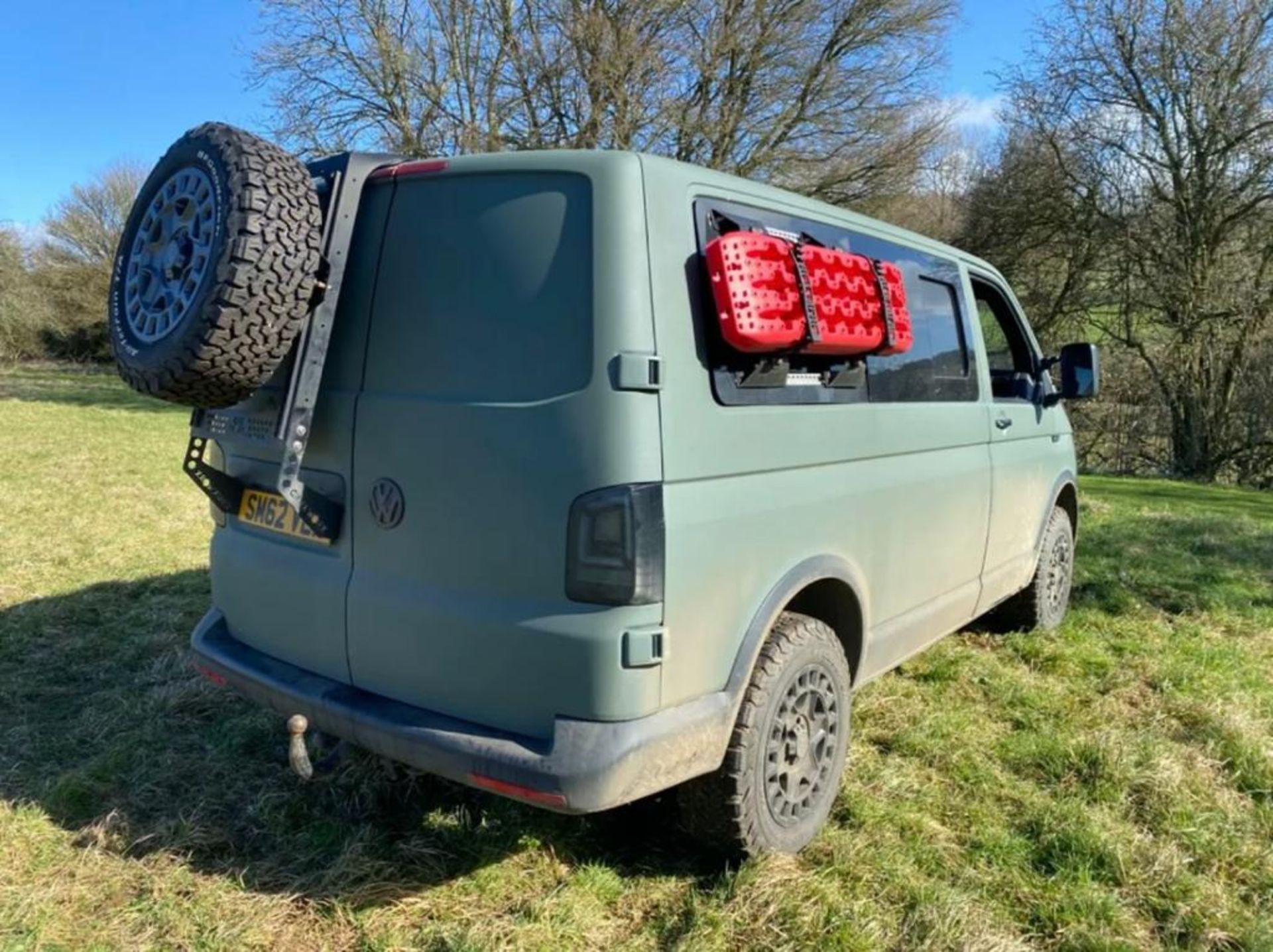 2013/62 VOLKSWAGEN TRANSPORTER T30 140TDI SW 4X4 WHITE PANEL VAN, FULL ENGINE REBUILD *NO VAT* - Image 5 of 12