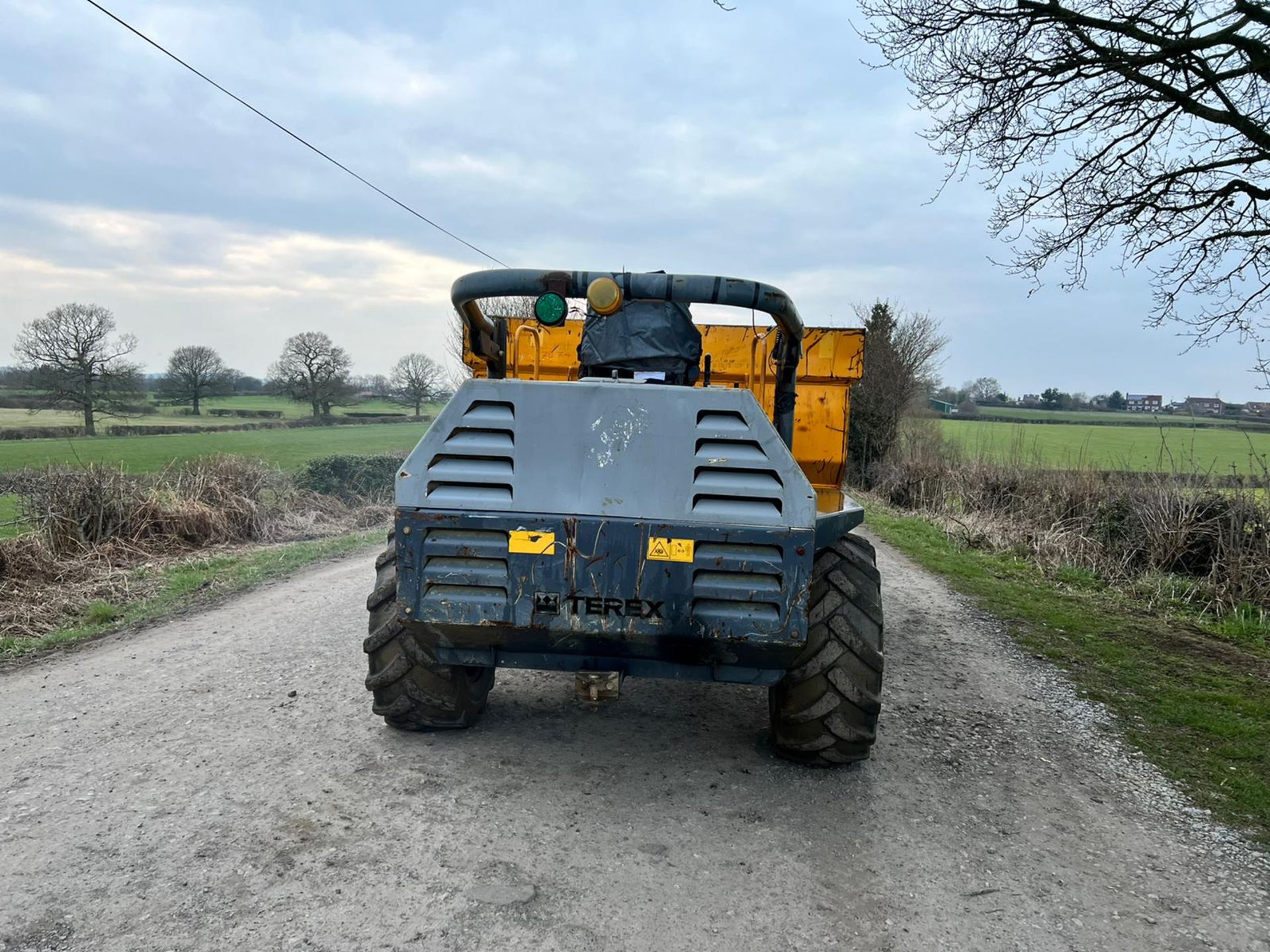 2011 Terex TA6 6 Ton 4WD Dumper, Runs Drives And Tips, Showing A Low 3437 Hours! *PLUS VAT* - Image 5 of 12