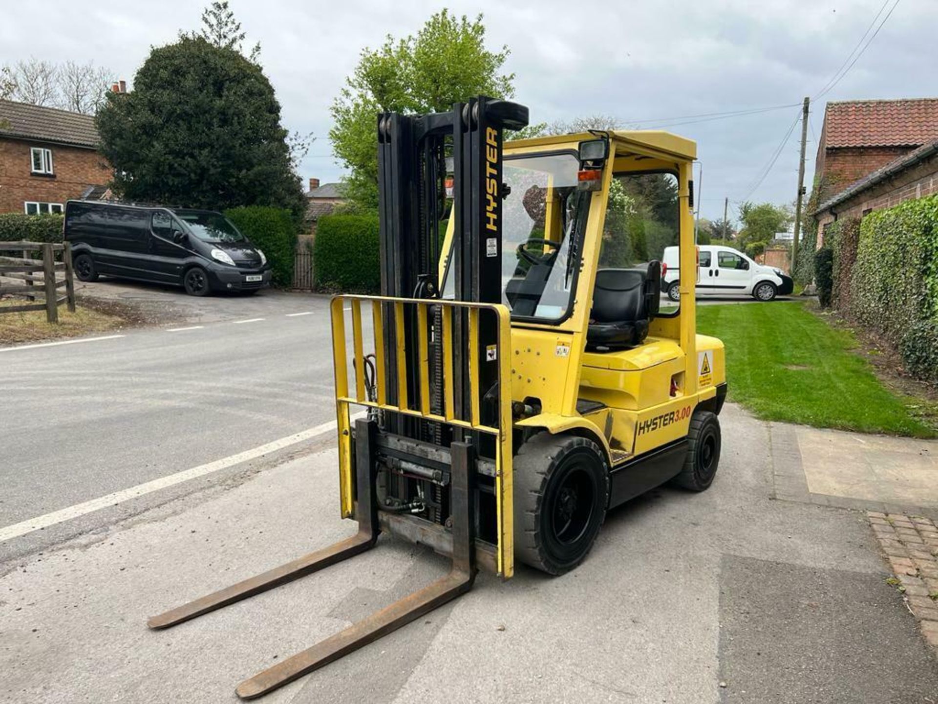 FORKLIFT HYSTER 3 TON CONTAINER SPEC,TRIPLE MAST, FREE LIFT, SIDE SHIFT, DIESEL *PLUS VAT*