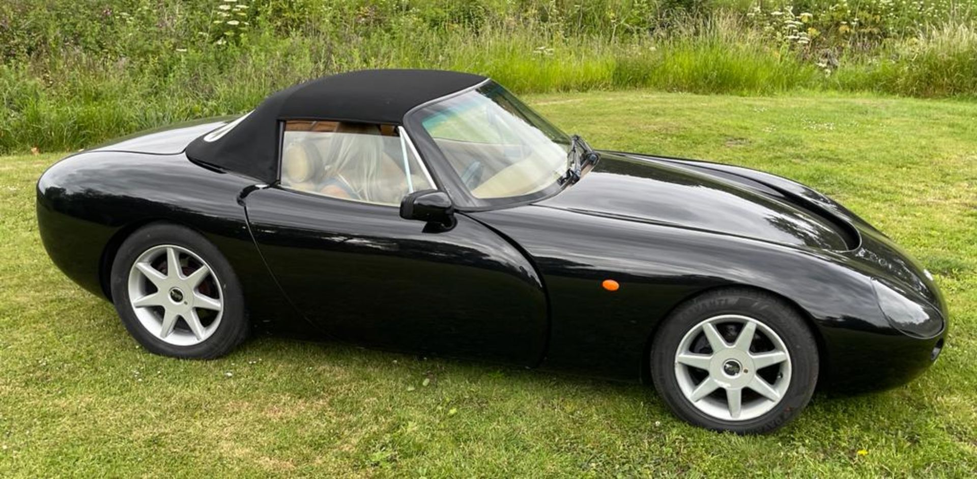 TVR GRIFFITH 500, 1995 M REG IN MOONRAKER BLACK *NO VAT* - Image 10 of 26