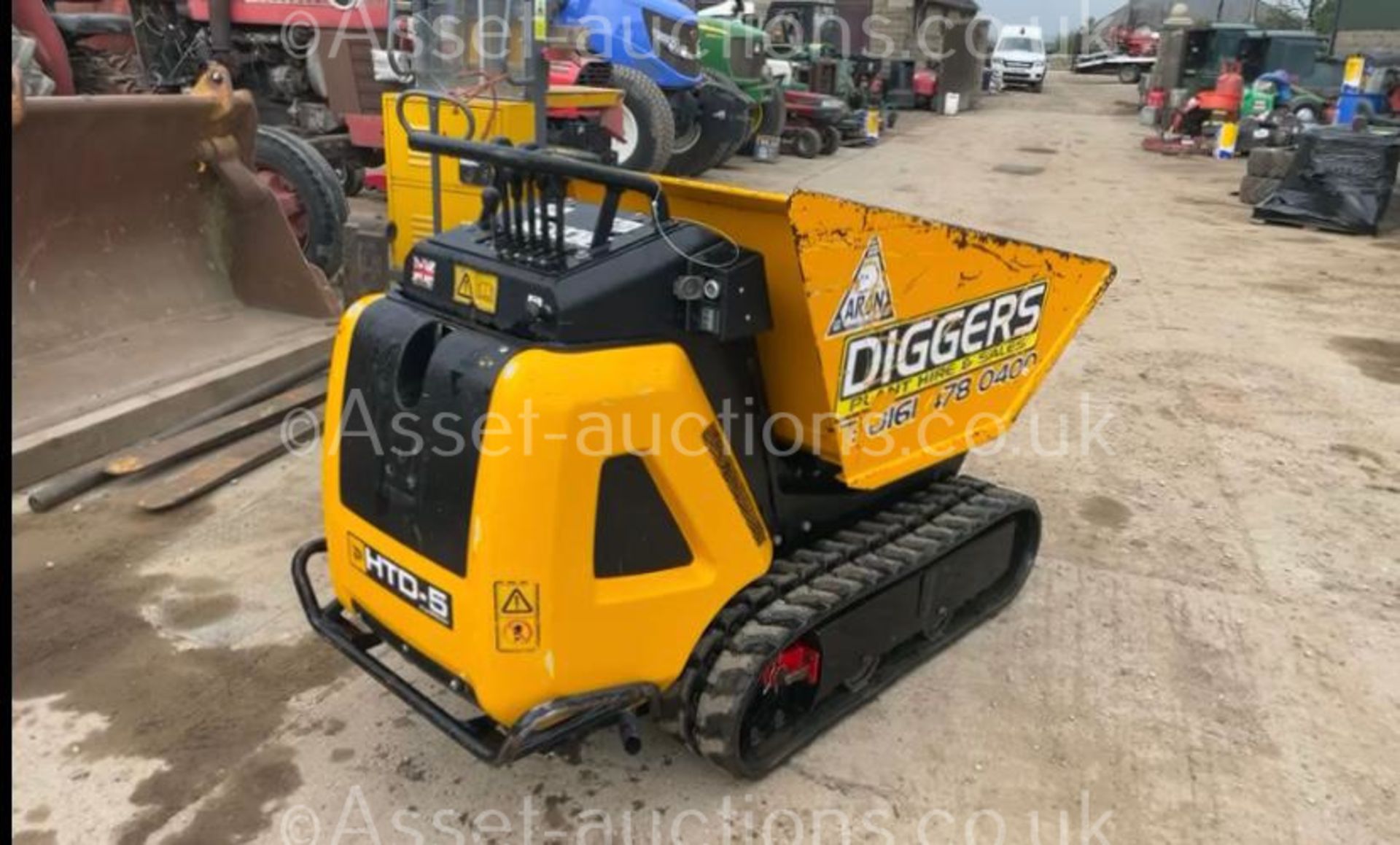 2018 JCB HTD-5 DIESEL TRACKED DUMPER, RUNS DRIVES AND WORKS WELL, HIGH TIP DUMP *PLUS VAT* - Image 4 of 7