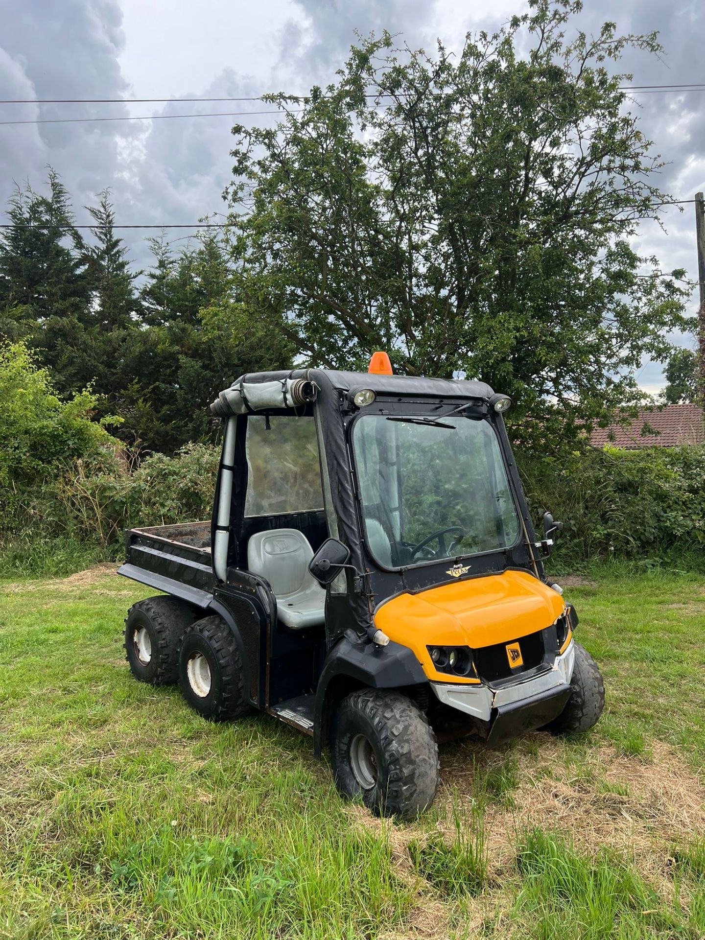 JCB GROUNDHOG 6x4 GATOR ELECTRIC TIP *PLUS VAT* - Image 2 of 7