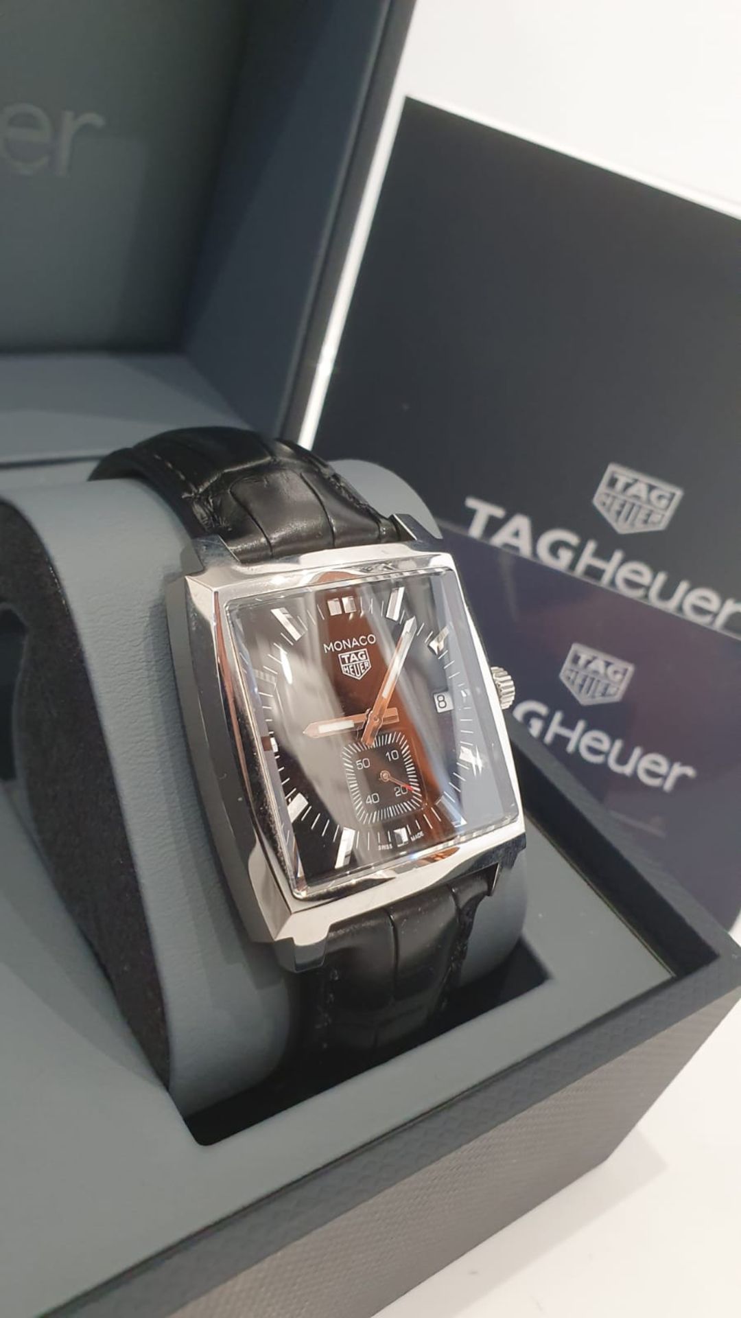 TAG HEUER MONACO MENS BLACK WATCH WITH BOX & GUARANTEE CARD NO VAT - Image 3 of 7