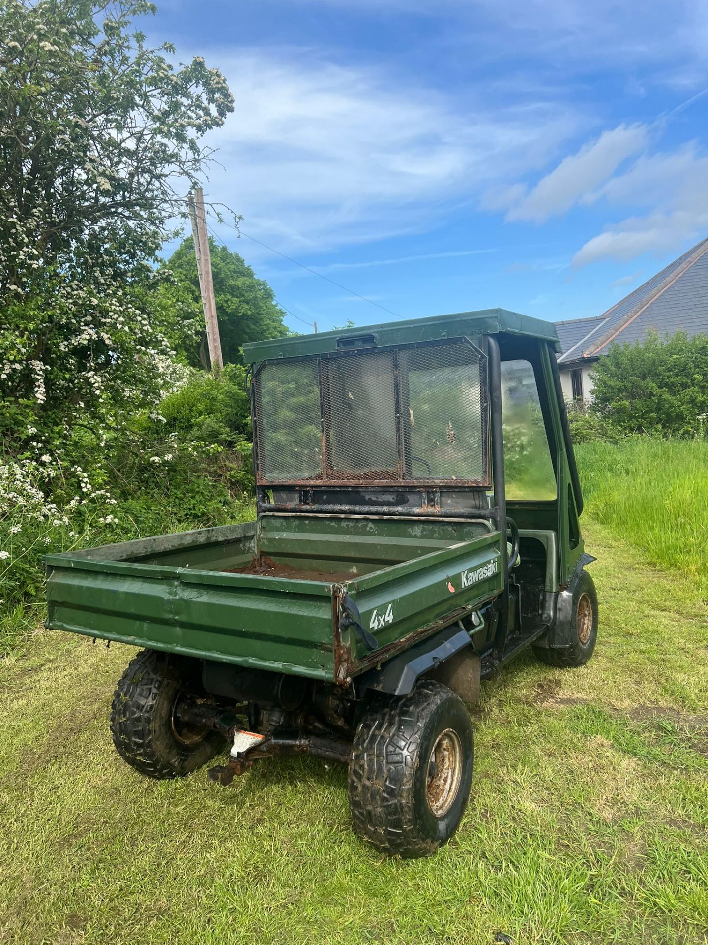 KAWASAKI DIESEL MULE RUNS AND DRIVES, 2 or 4 WHEEL "PLUS VAT" - Image 3 of 9