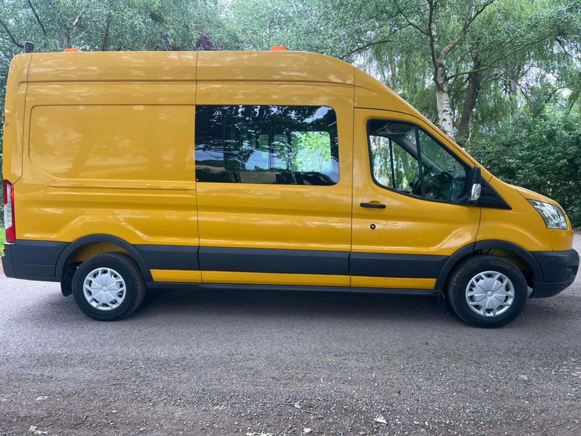 2015 FORD TRANSIT 350 YELLOW PANEL VAN *PLUS VAT* - Image 4 of 12