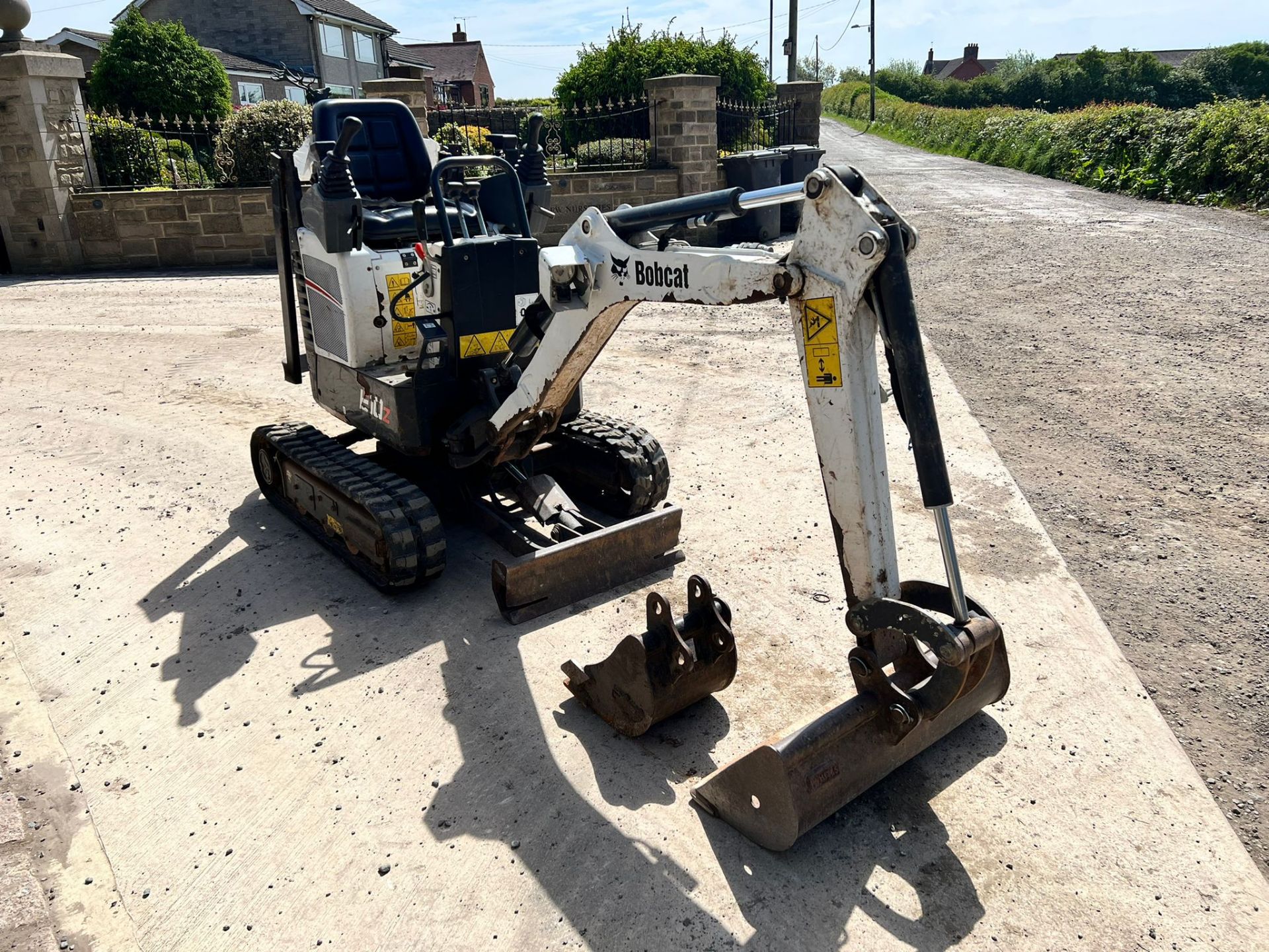 2020 Bobcat E10Z 1 Ton Mini Digger, Showing A Low 1127 Hours!X2 Buckets, Rubber Tracks "PLUS VAT" - Image 35 of 36