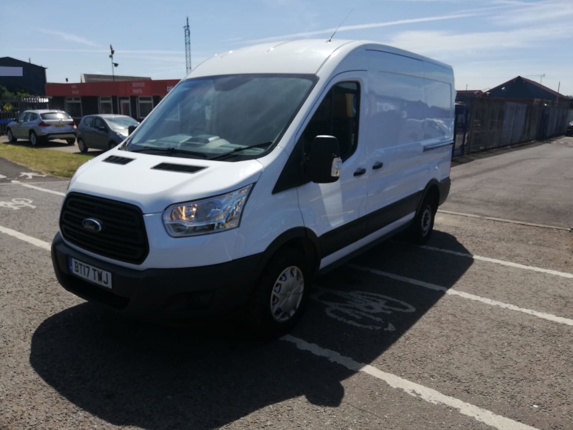 2017 FORD TRANSIT 350 L2H2 WHITE PANEL VAN, EURO 6 *PLUS VAT* - Image 3 of 17